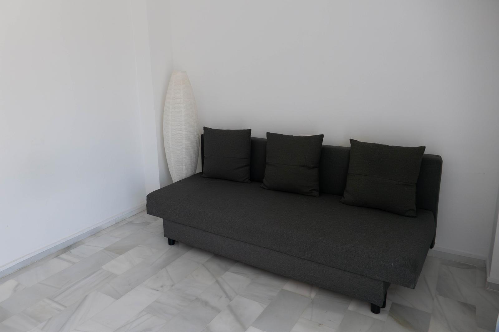 CHOLLO!!! Apartamento de 125 m2 de 3 dormitorios y dos baños - foto 30