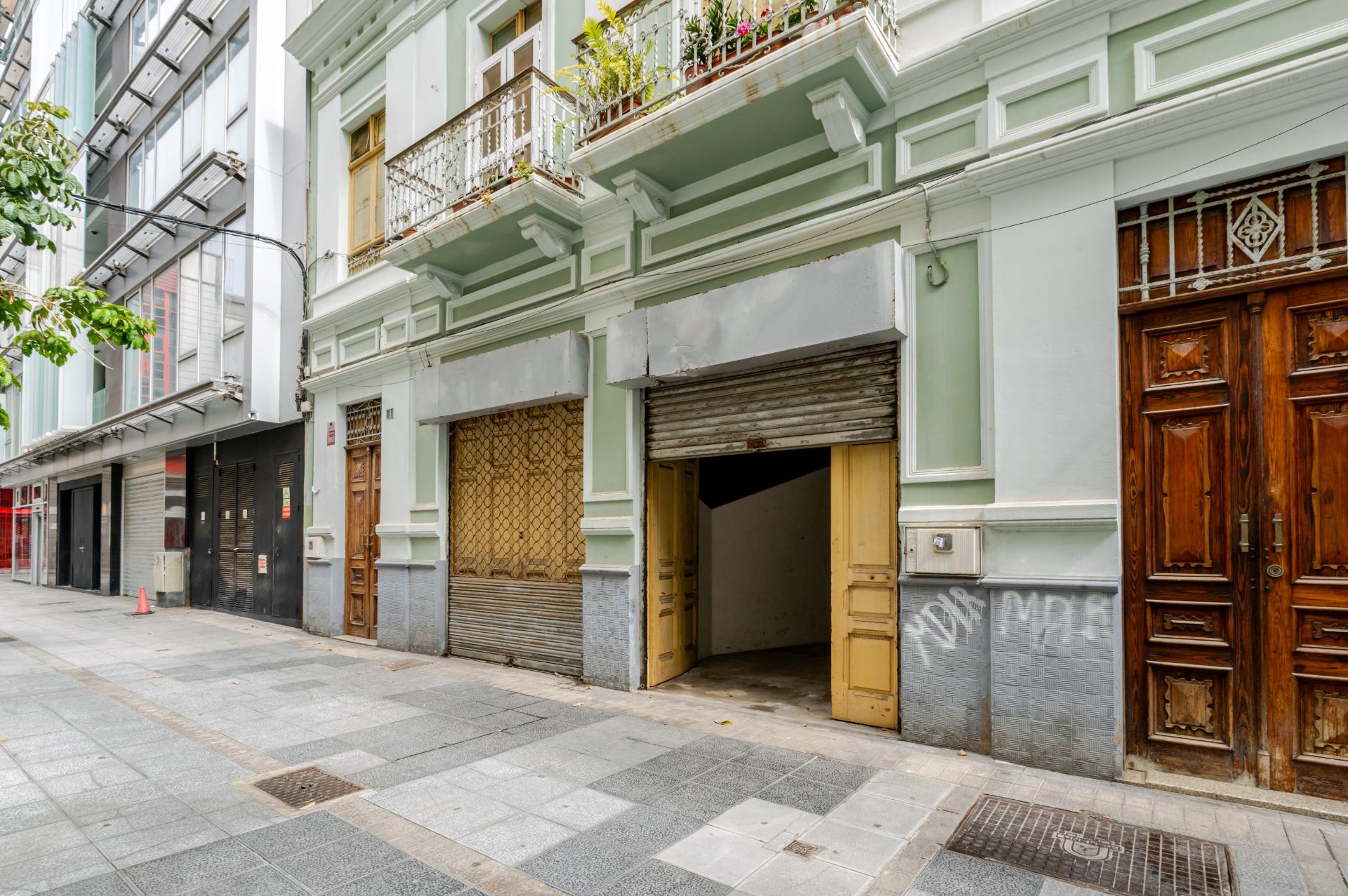 Edificio 8 habitaciones 598m² en venta - Santa Catalina - Ca - foto 6