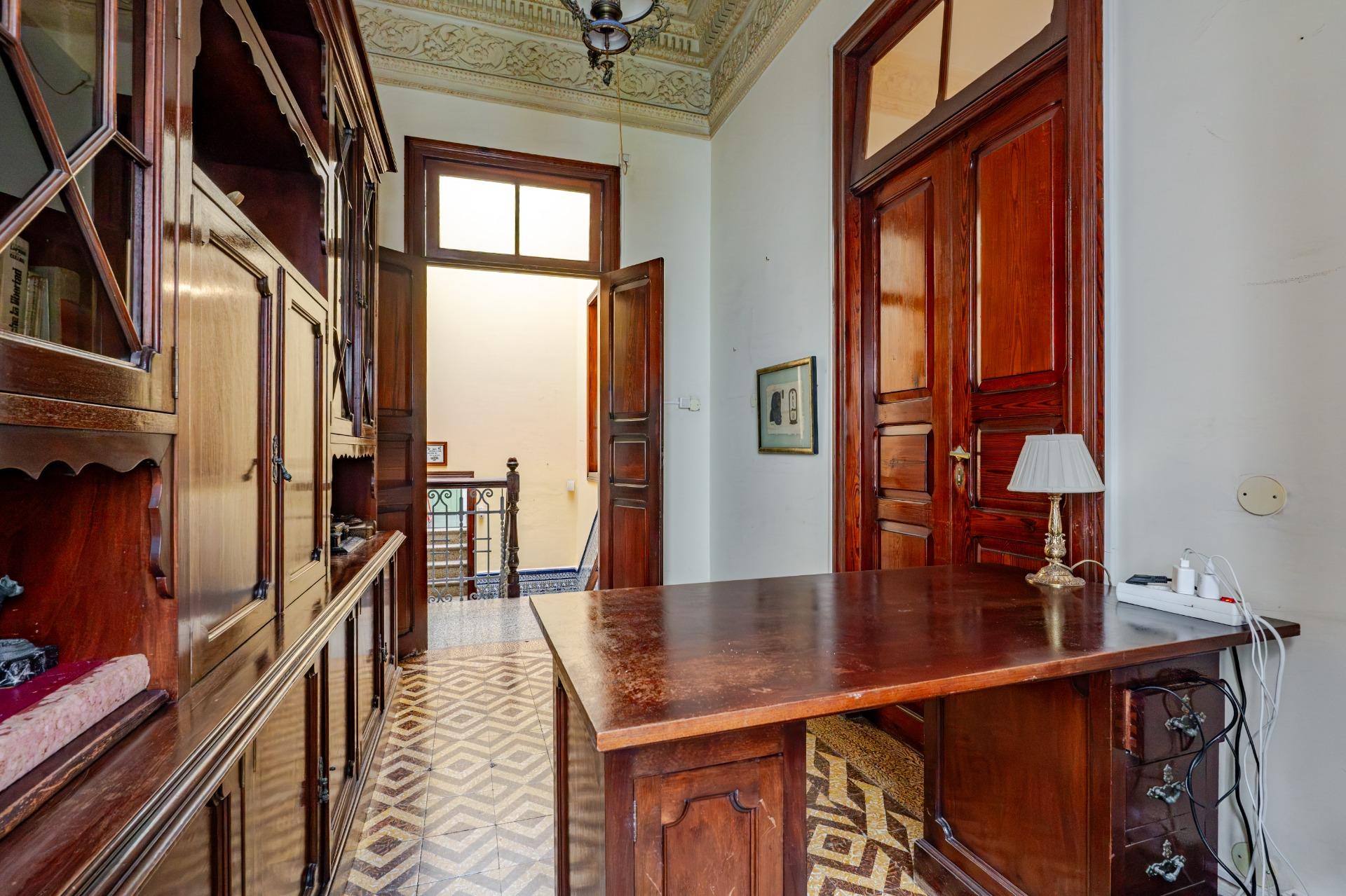 Edificio 8 habitaciones 598m² en venta - Santa Catalina - Ca - foto 8