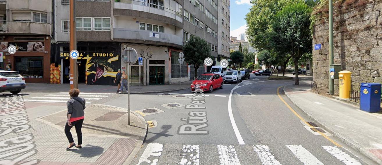 Plaza de garaje en pleno centro de Pontevedra - foto 3