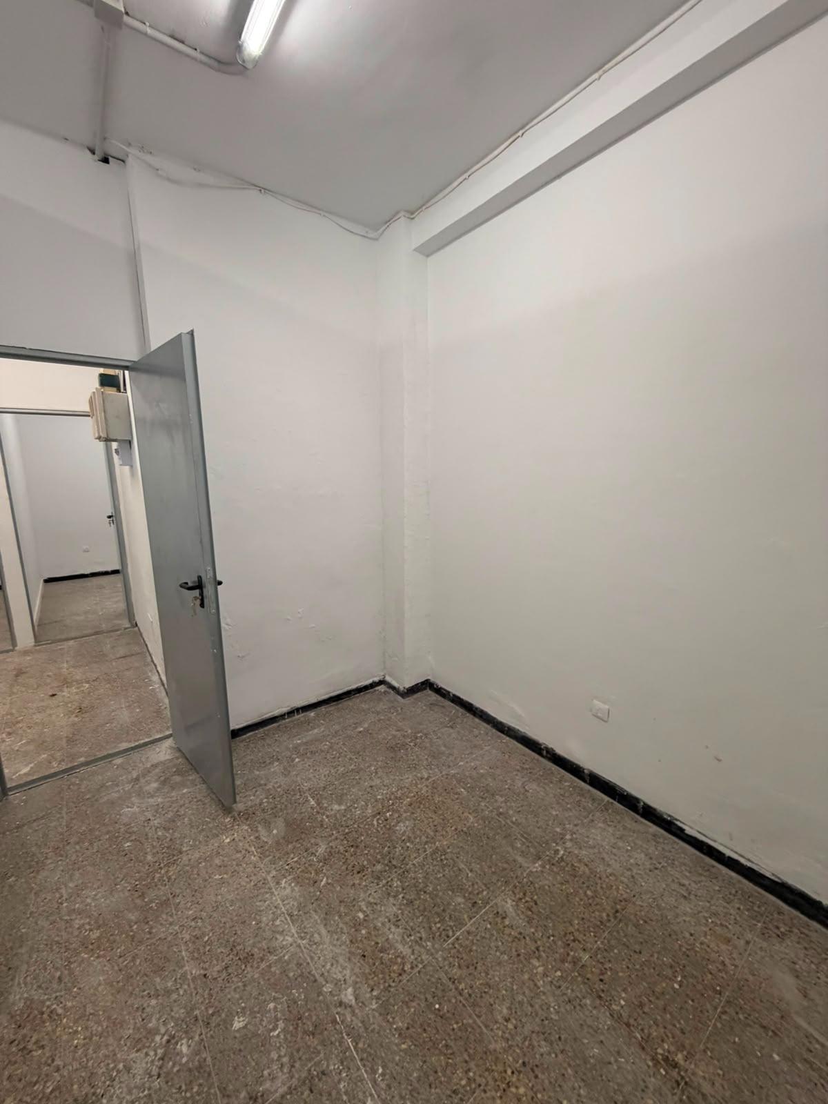 TRASTEROS EN ALQUILER – ZONA RESIDENCIAL - foto 5