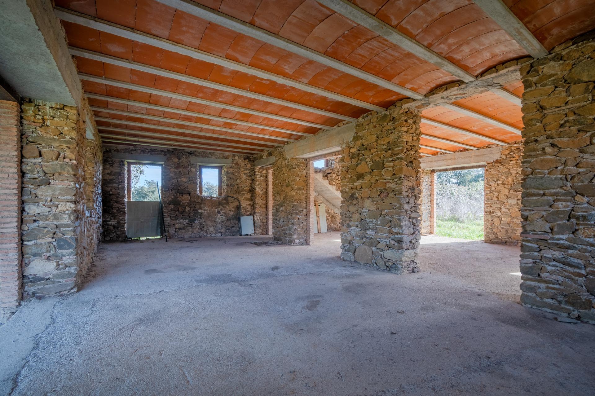 Masía en el Empordà: Un Proyecto Arquitectónico con Visión e - foto 17