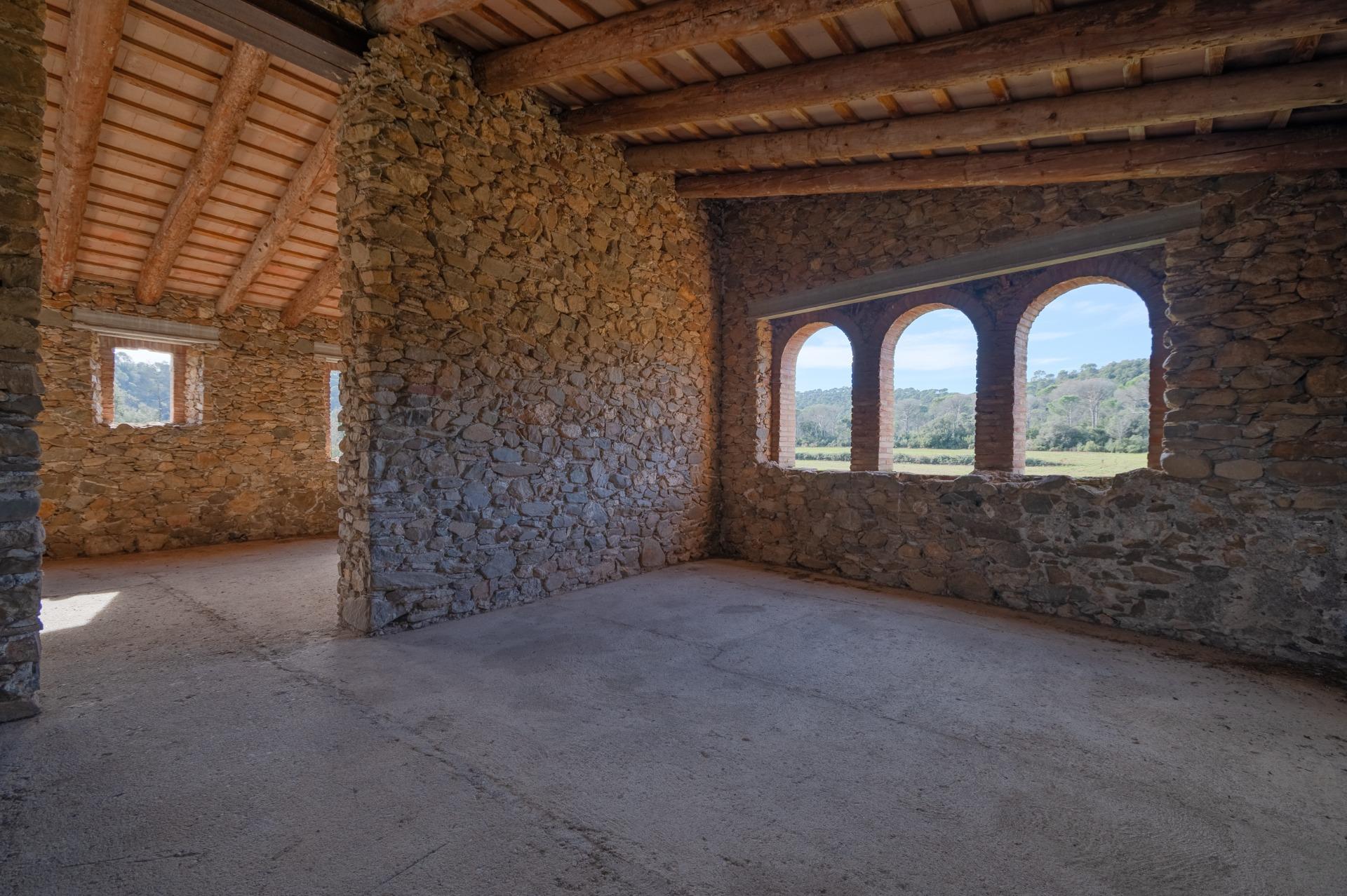 Masía en el Empordà: Un Proyecto Arquitectónico con Visión e - foto 27