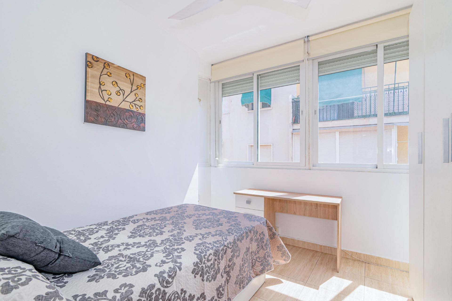 OPORTUNIDAD EN VENTA DE PISO DE 4 DORMITORIOS TOTALMENTE EXT - foto 15