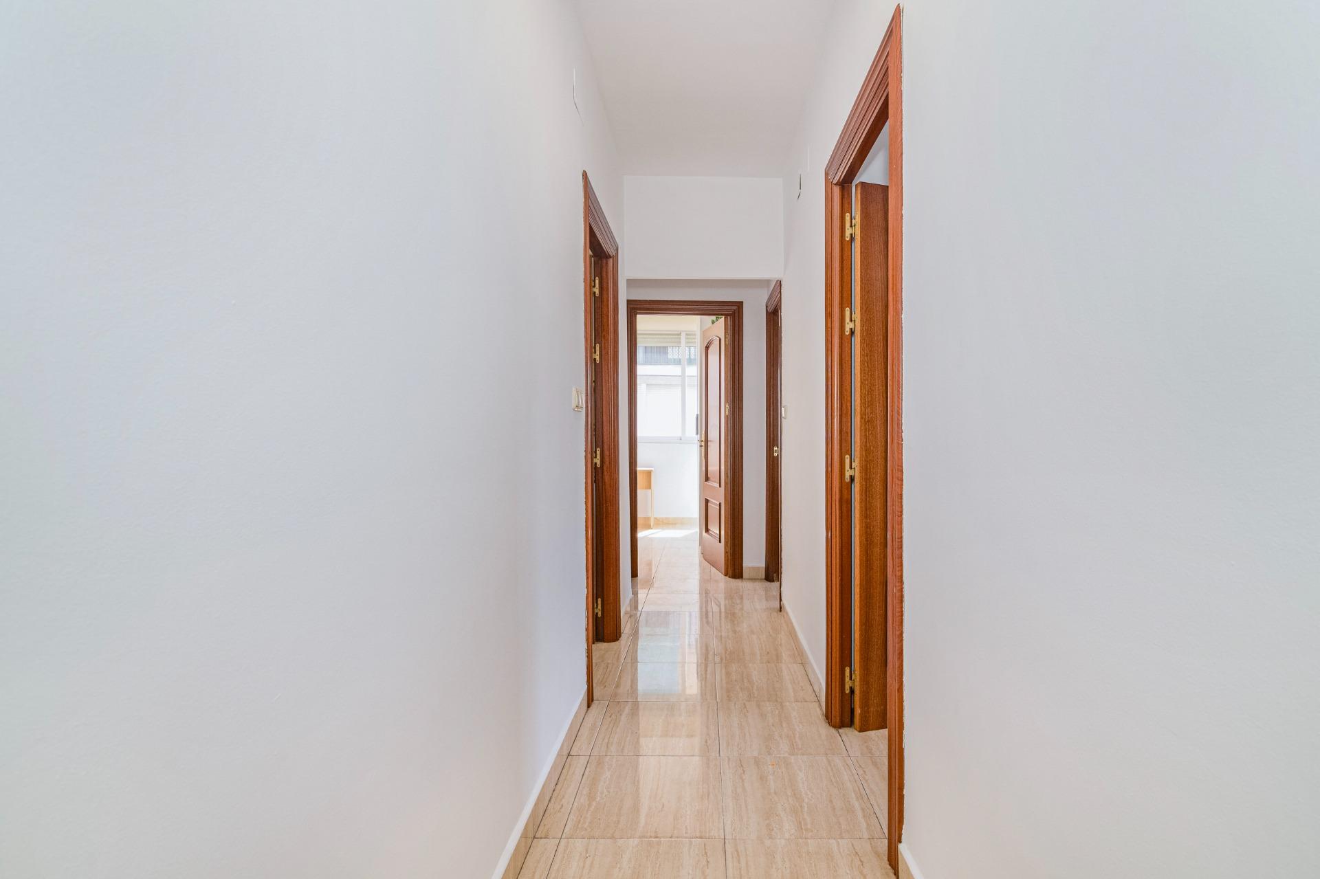 OPORTUNIDAD EN VENTA DE PISO DE 4 DORMITORIOS TOTALMENTE EXT - foto 28