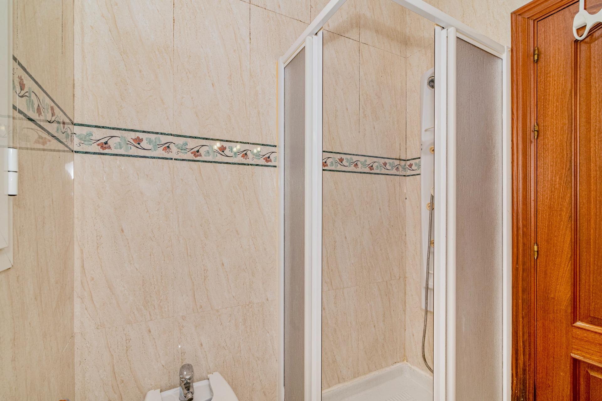 OPORTUNIDAD EN VENTA DE PISO DE 4 DORMITORIOS TOTALMENTE EXT - foto 31
