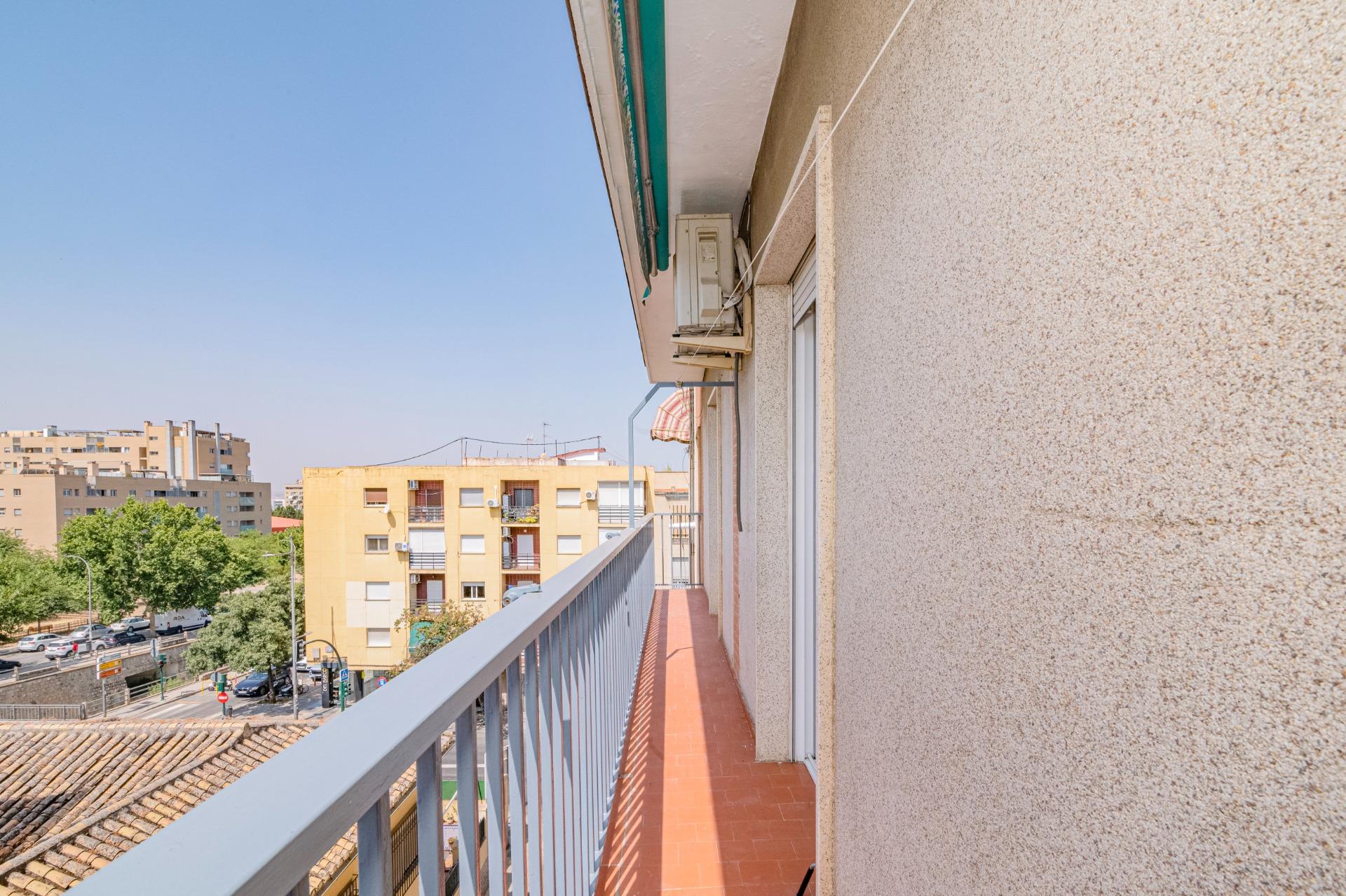 OPORTUNIDAD EN VENTA DE PISO DE 4 DORMITORIOS TOTALMENTE EXT - foto 35