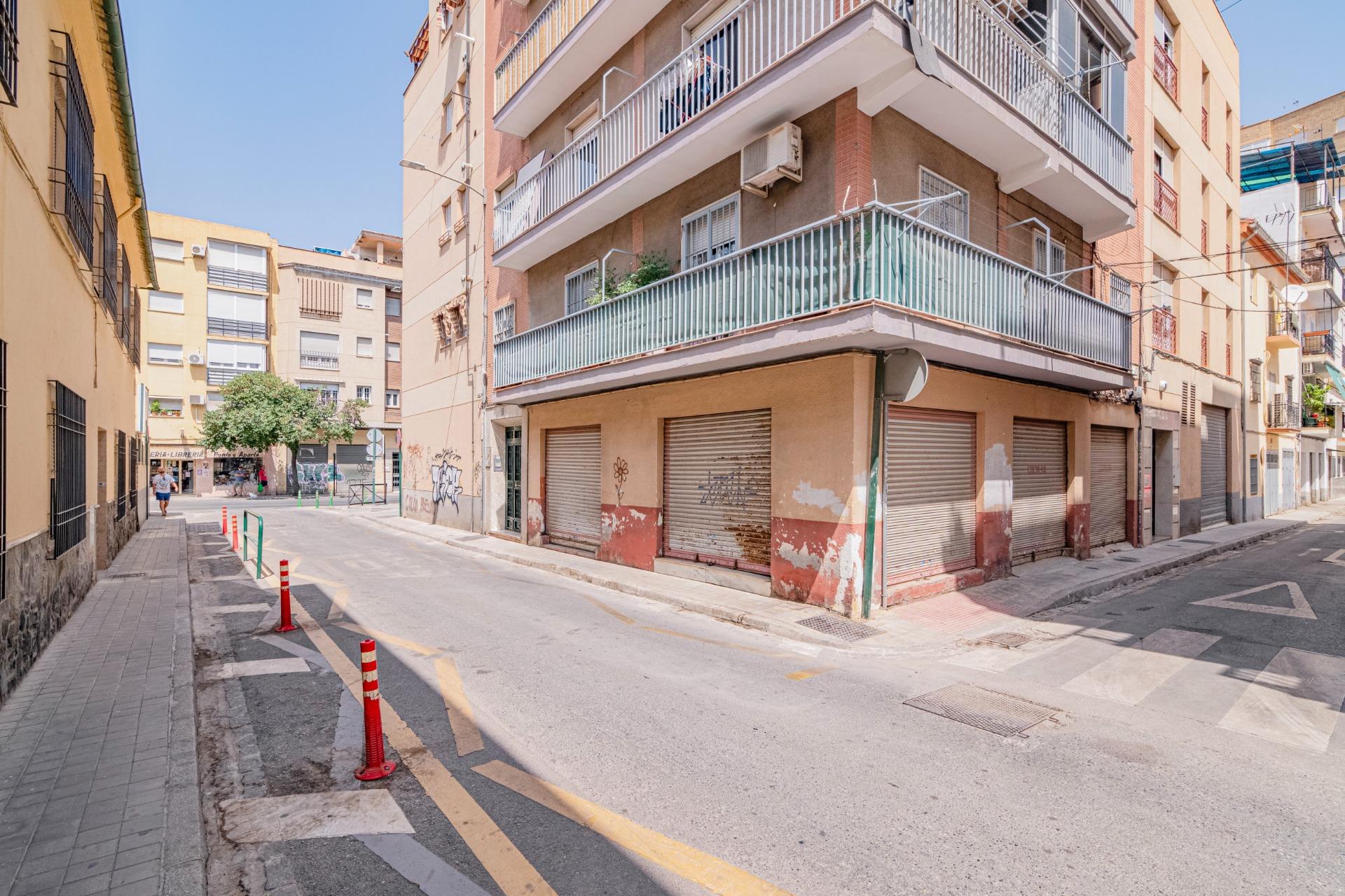 OPORTUNIDAD EN VENTA DE PISO DE 4 DORMITORIOS TOTALMENTE EXT - foto 37