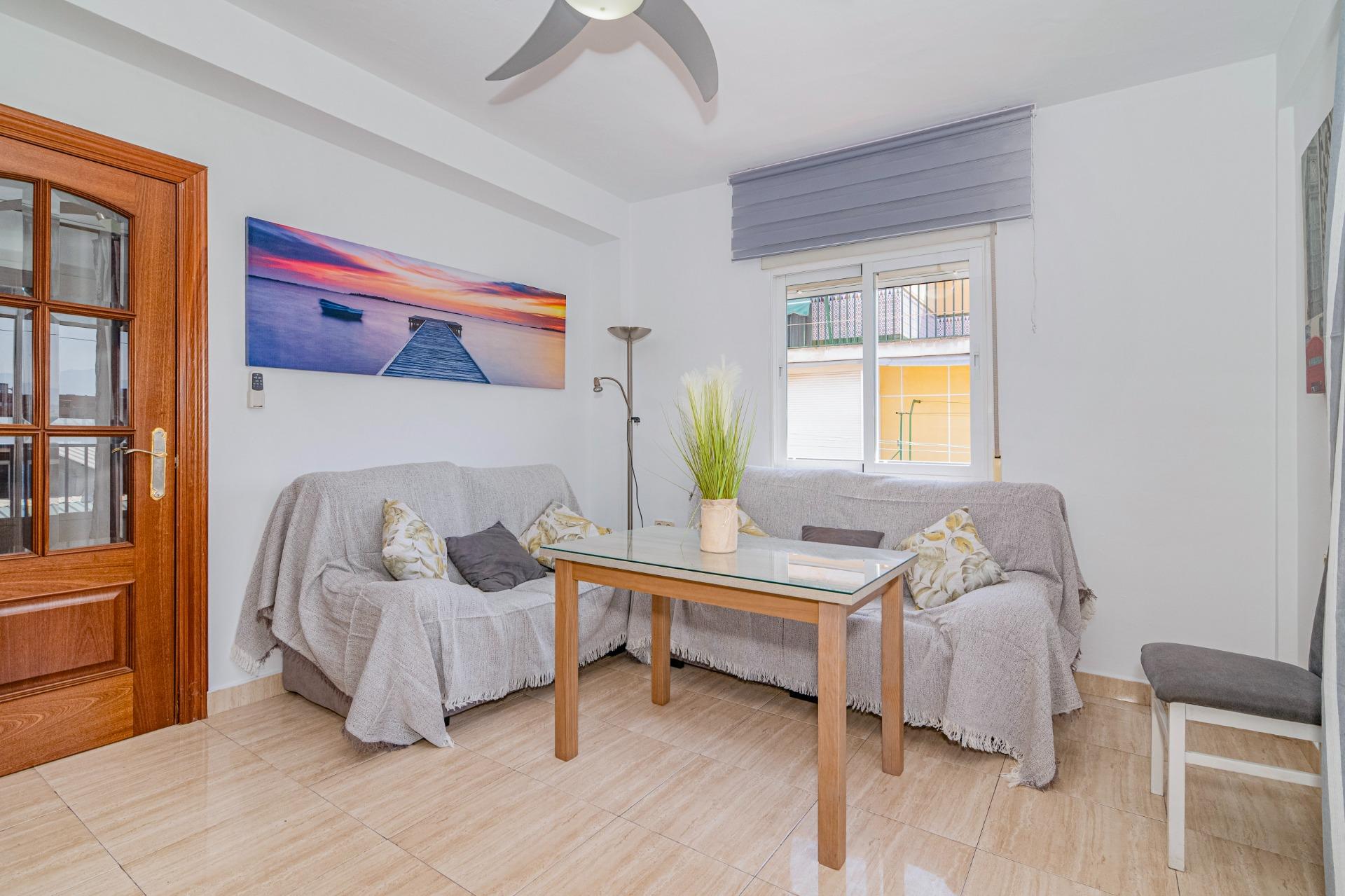 OPORTUNIDAD EN VENTA DE PISO DE 4 DORMITORIOS TOTALMENTE EXT - foto 6