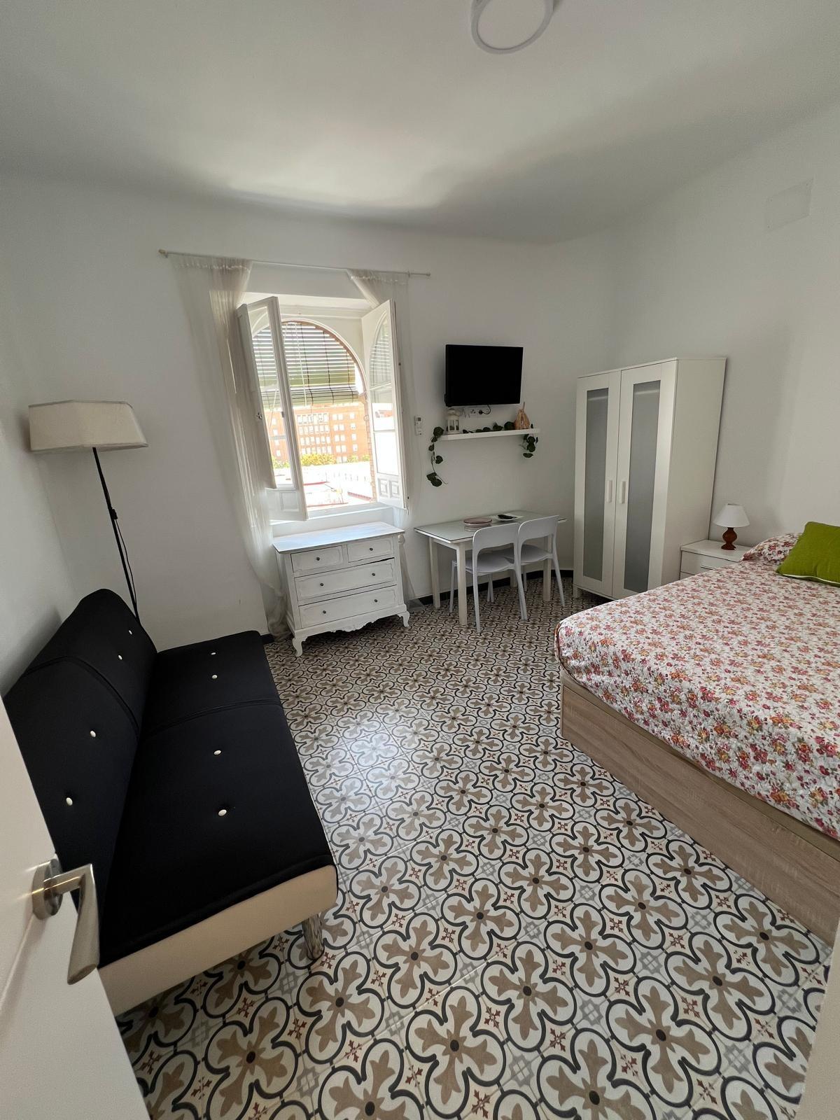 Centro San Julián. Coqueto  y bonito estudio amueblado se al - foto 6