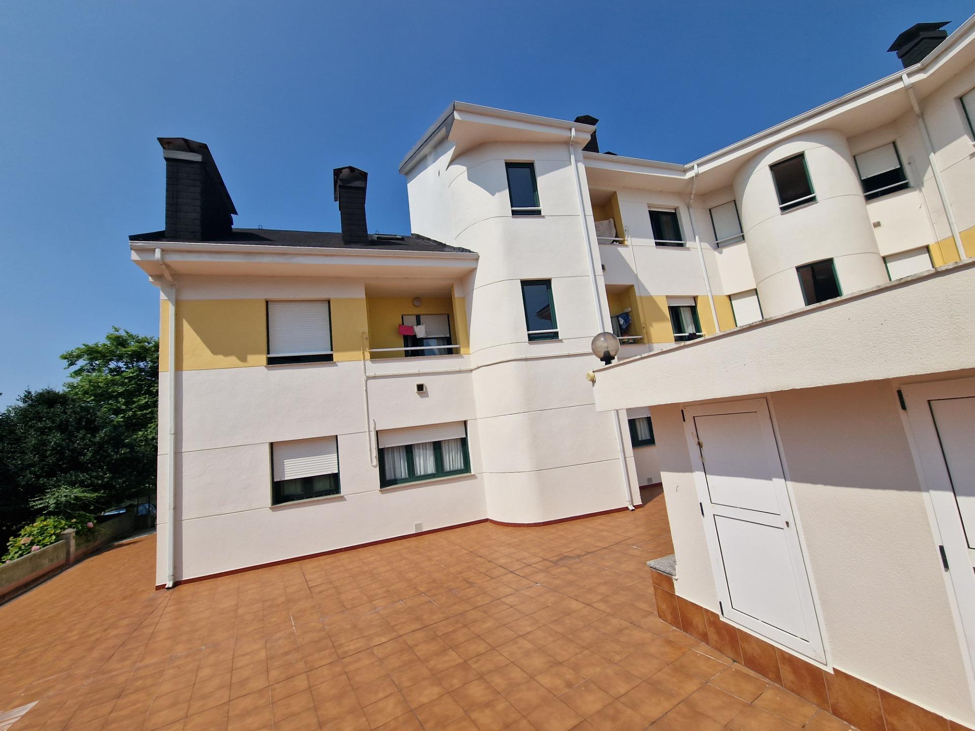Ponemos en VENTA este Bajo con terraza y amplia cochera cerr - foto 30
