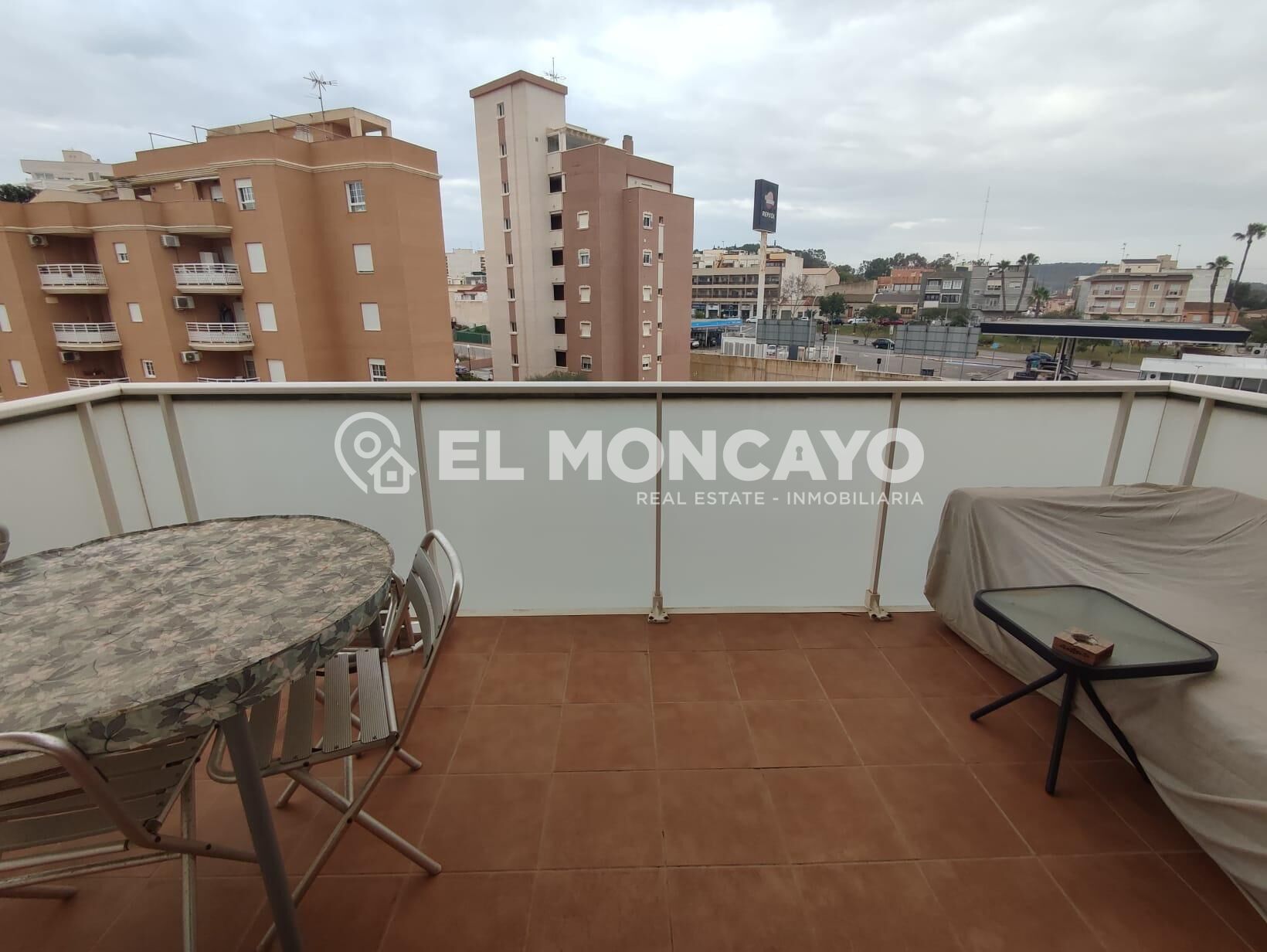 Fantástico apartamento con terraza en Guardamar del Segura,  - foto 14