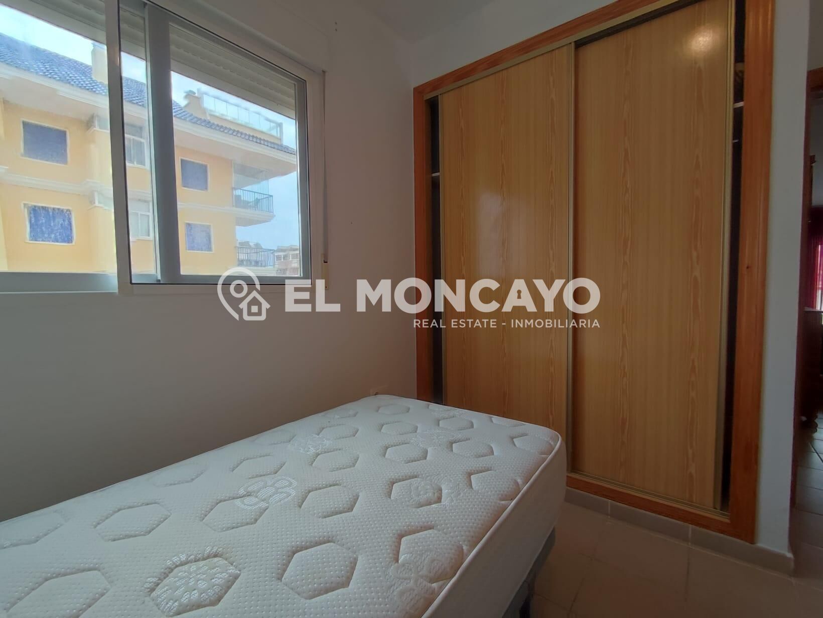Fantástico apartamento con terraza en Guardamar del Segura,  - foto 27