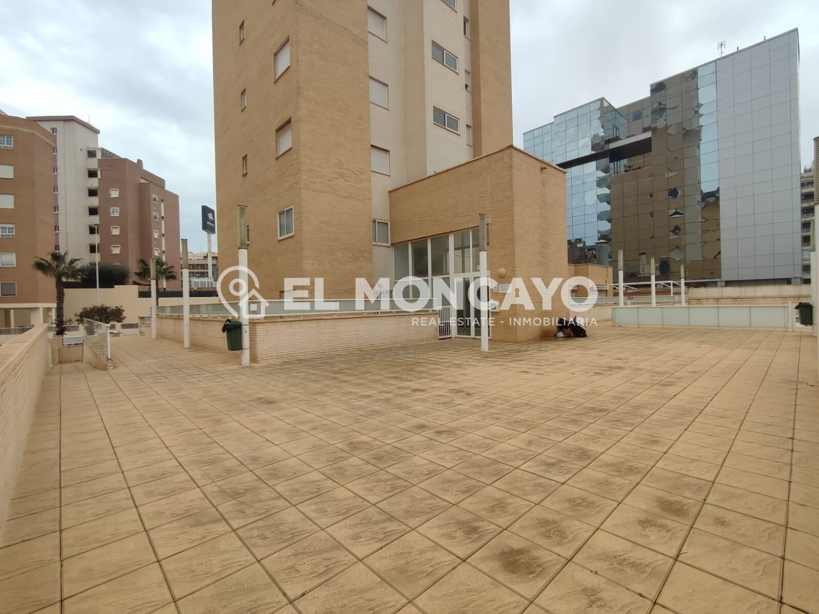 Fantástico apartamento con terraza en Guardamar del Segura,  - foto 30