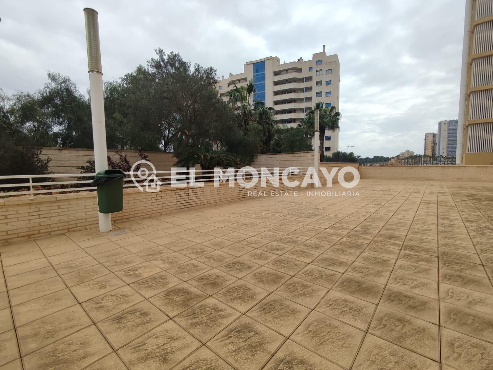 Fantástico apartamento con terraza en Guardamar del Segura,  - foto 32