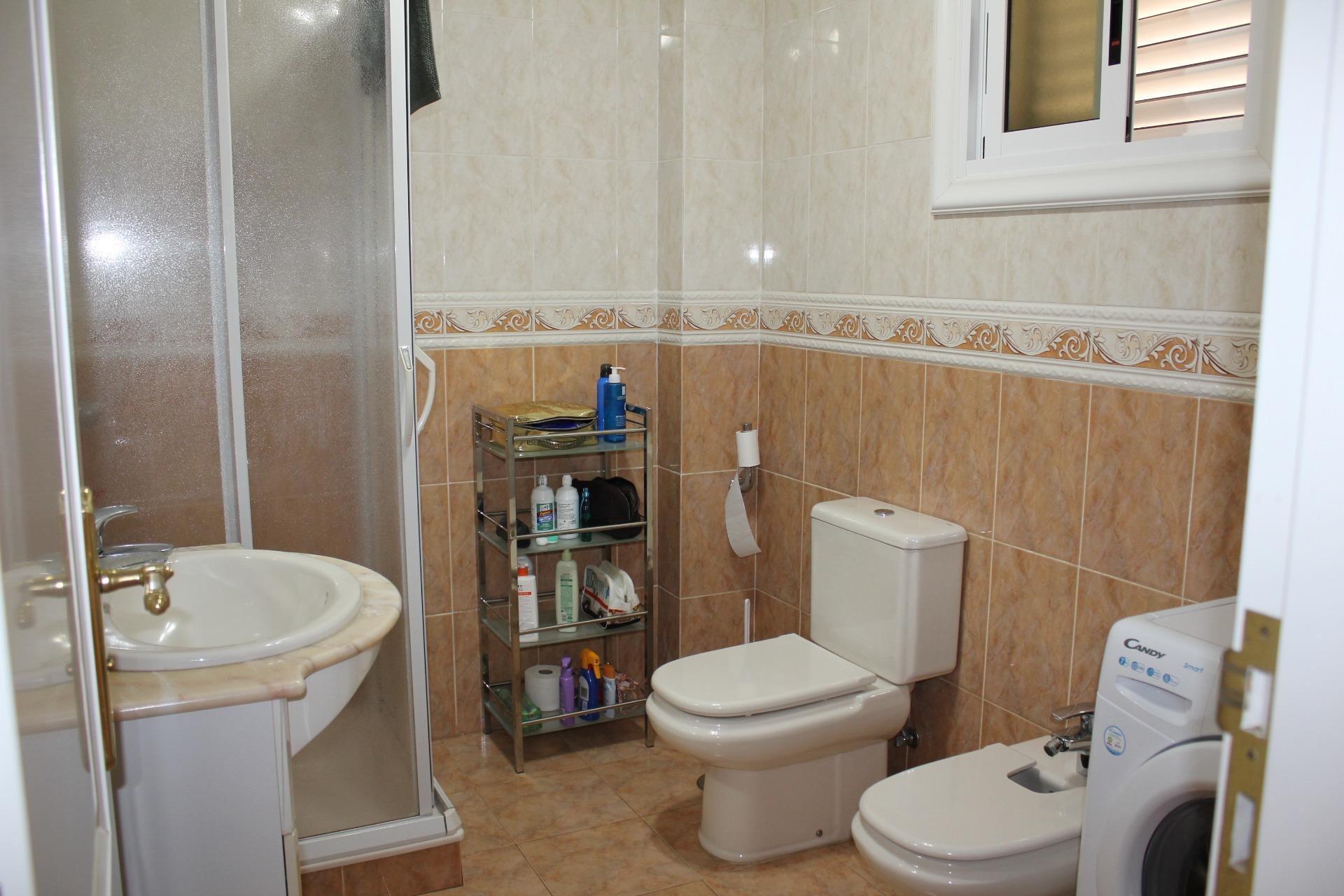APARTAMENTO DE 1 DORMITORIO CON TERRAZA MUY CERCA DE LA PLAY - foto 7