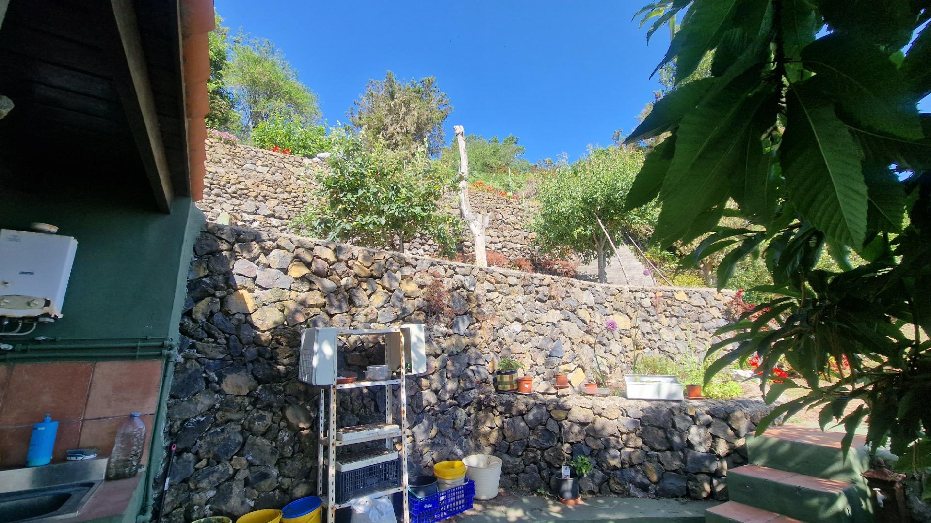 PRECIOSA FINCA CON VISTAS INCREIBLES AL TEIDE Y TODO EL NORT - foto 14
