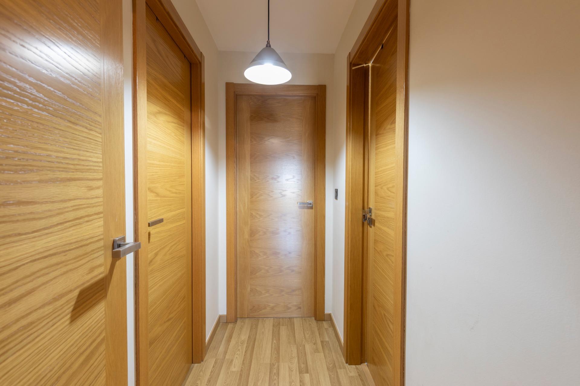 Magnífico piso con patio privado, piscina y garaje en el Cam - foto 15