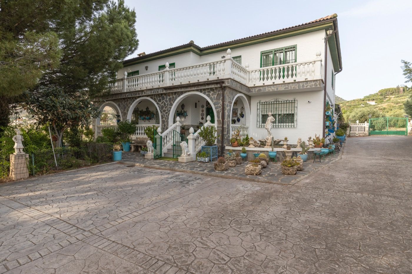 Se vende exclusiva vivienda en Alfacar – Cuesta de Víznar co - foto 3