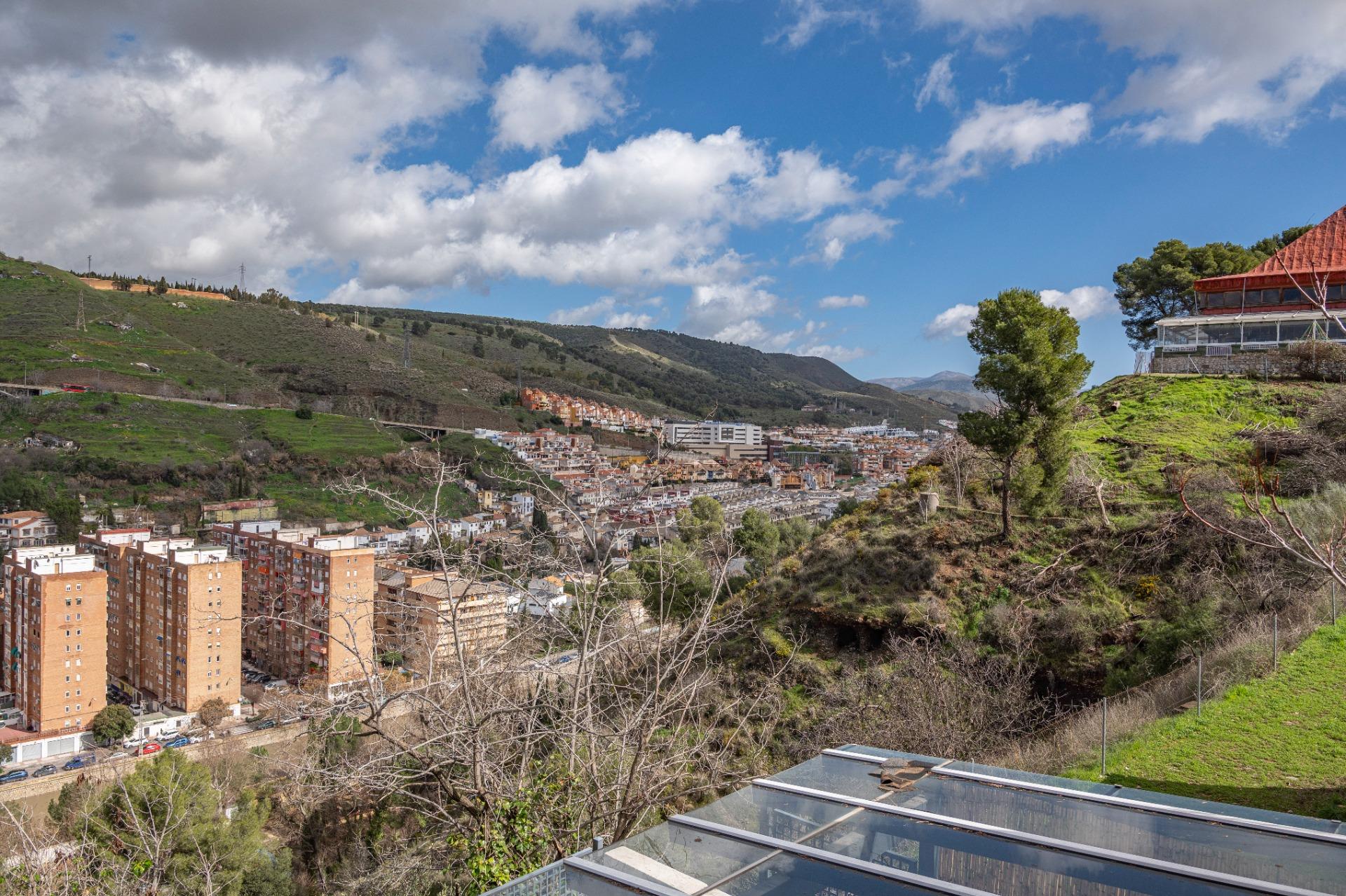 Exclusivo casa pareada en Urbanización El Serrallo - foto 26
