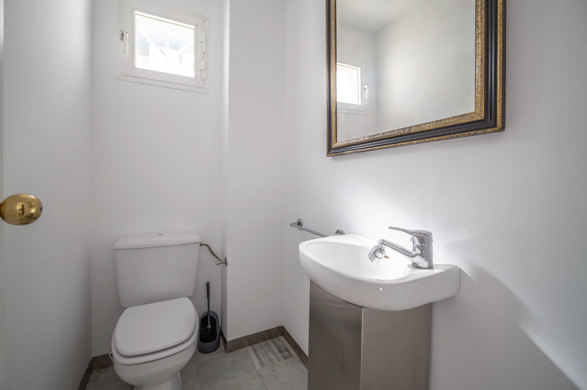 Exclusivo casa pareada en Urbanización El Serrallo - foto 10