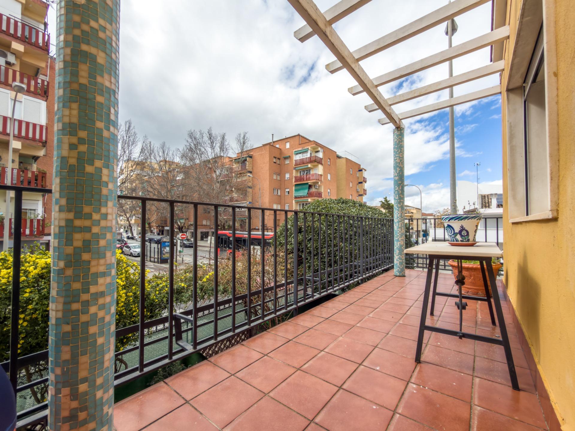 DISFRUTE DEL CENTRO DE GRANADA SIN RENUNCIAR A LAS COMODIDAD - foto 29