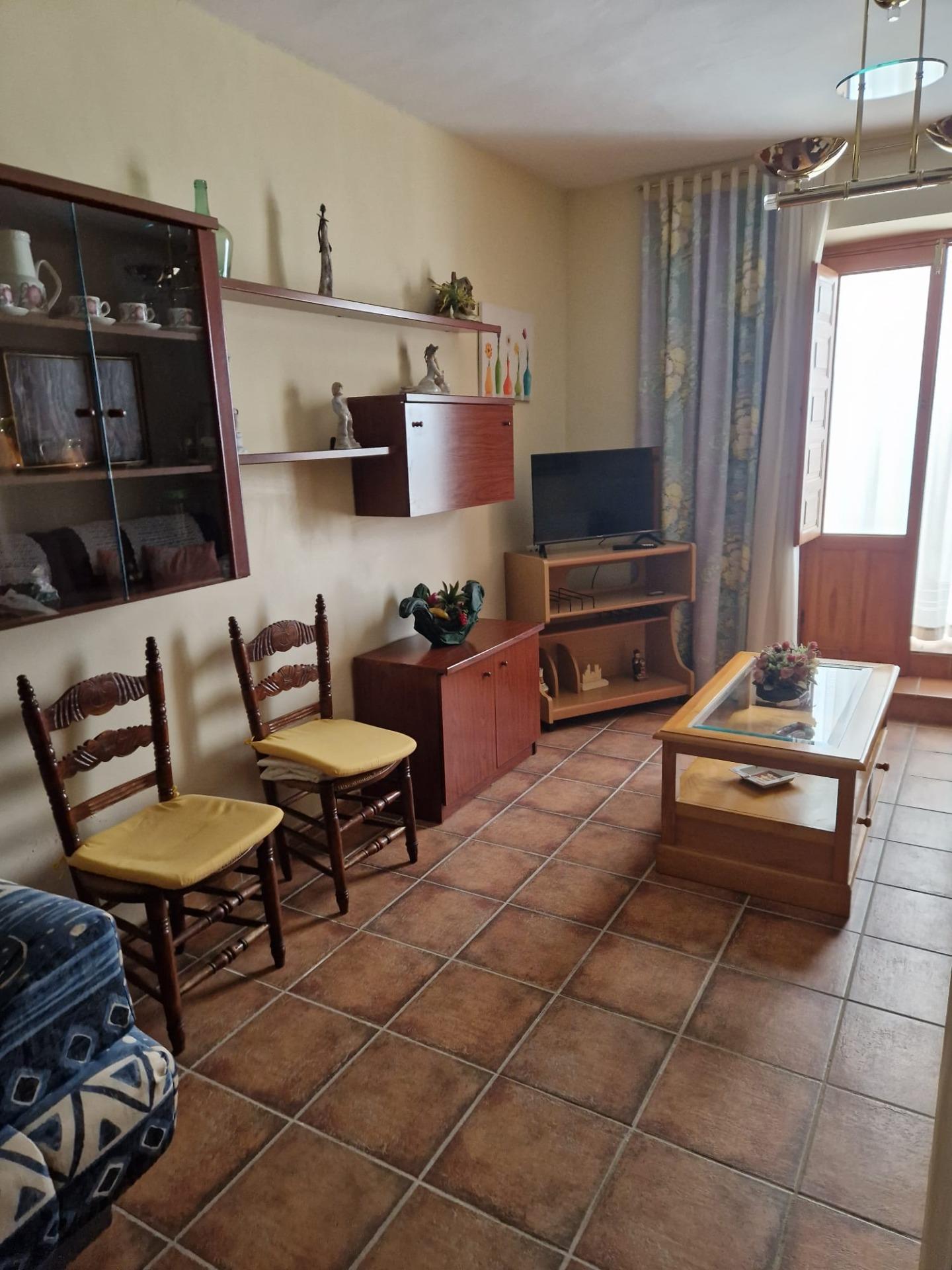Preciosa Casa en Jayena lista para entrar a vivir