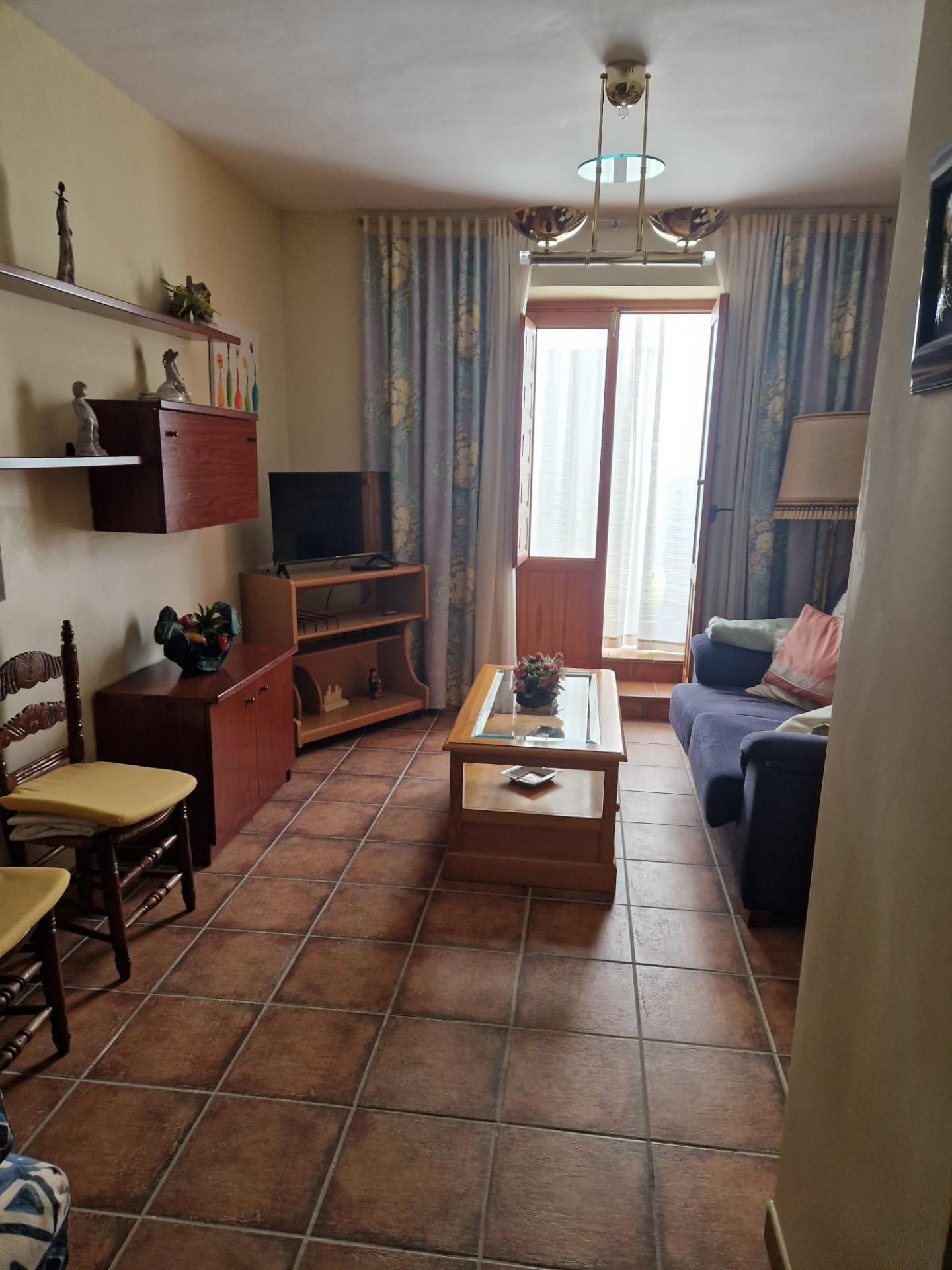 Preciosa Casa en Jayena lista para entrar a vivir - foto 3