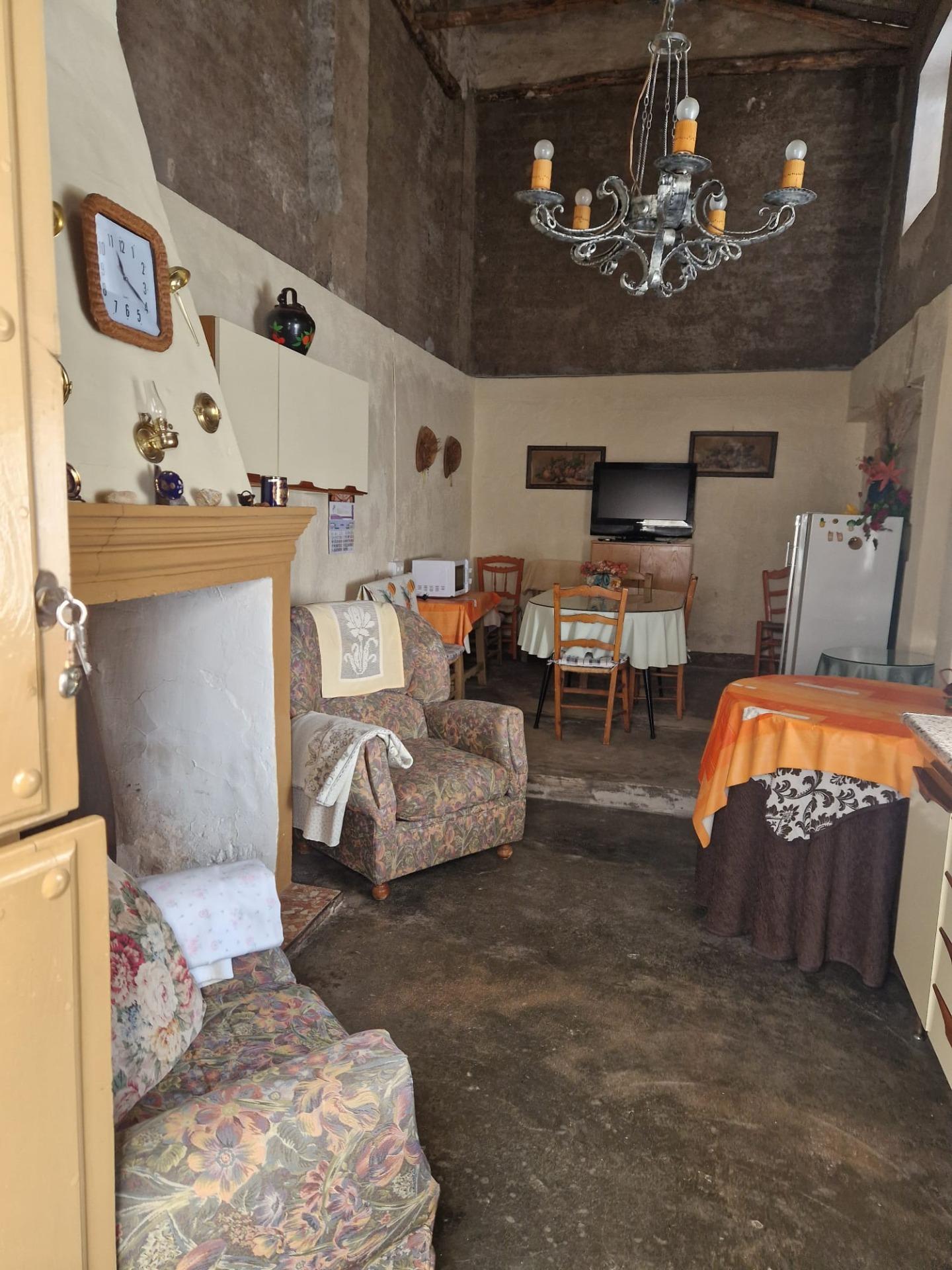 Preciosa Casa en Jayena lista para entrar a vivir - foto 40