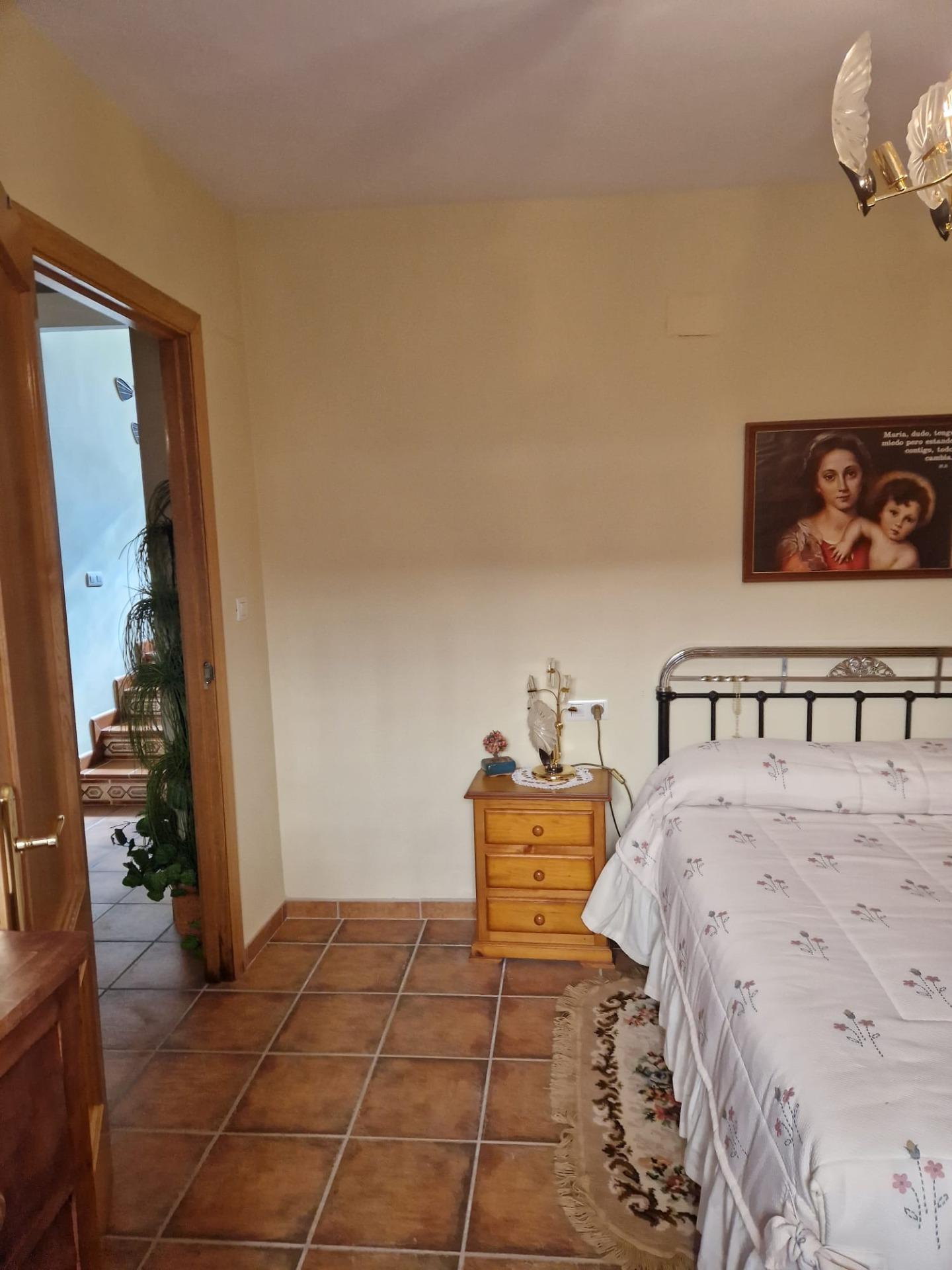 Preciosa Casa en Jayena lista para entrar a vivir - foto 8