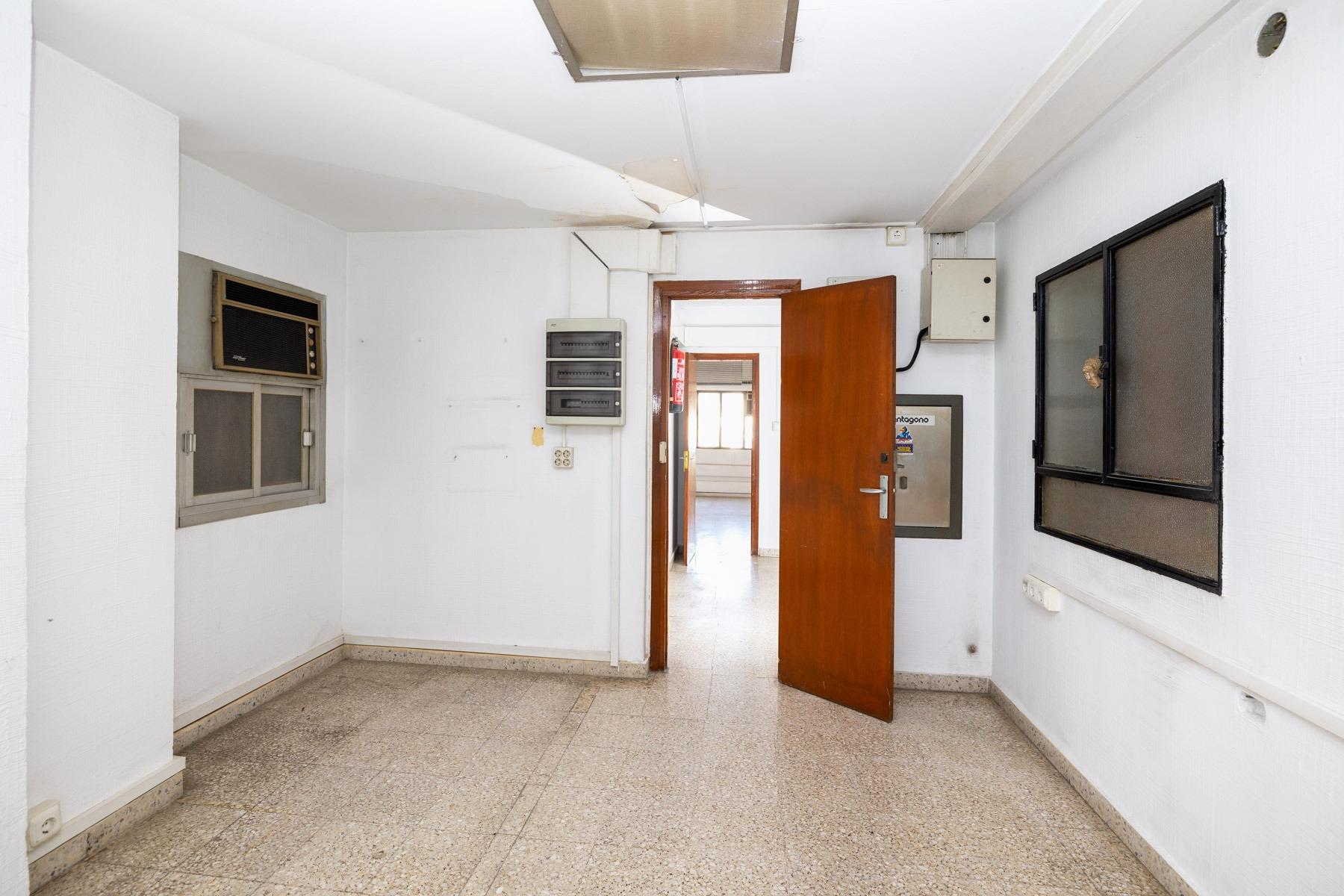Piso 6 habitaciones 280m² en venta - Av. De Salobreña - foto 13