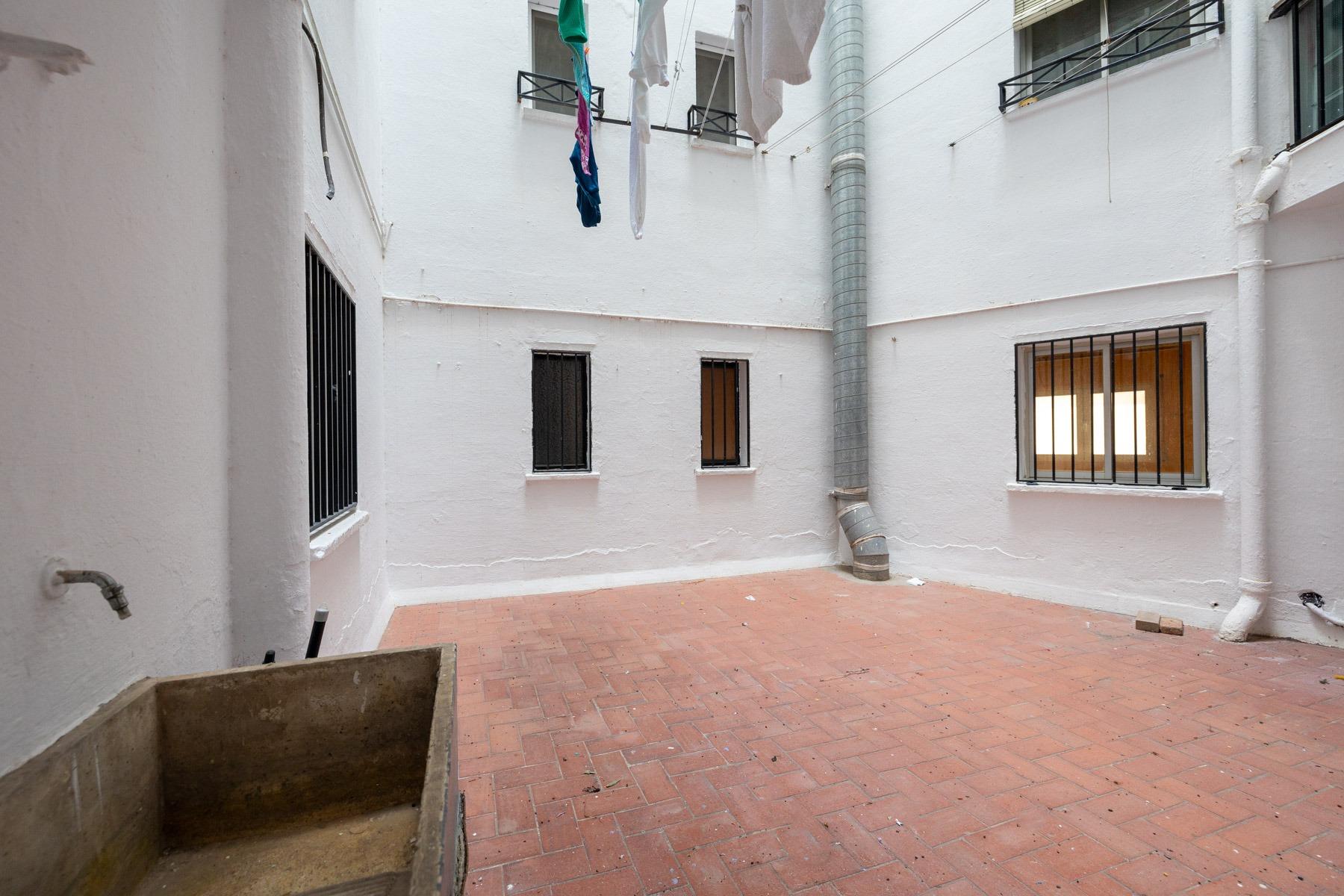 Piso 6 habitaciones 280m² en venta - Av. De Salobreña - foto 15