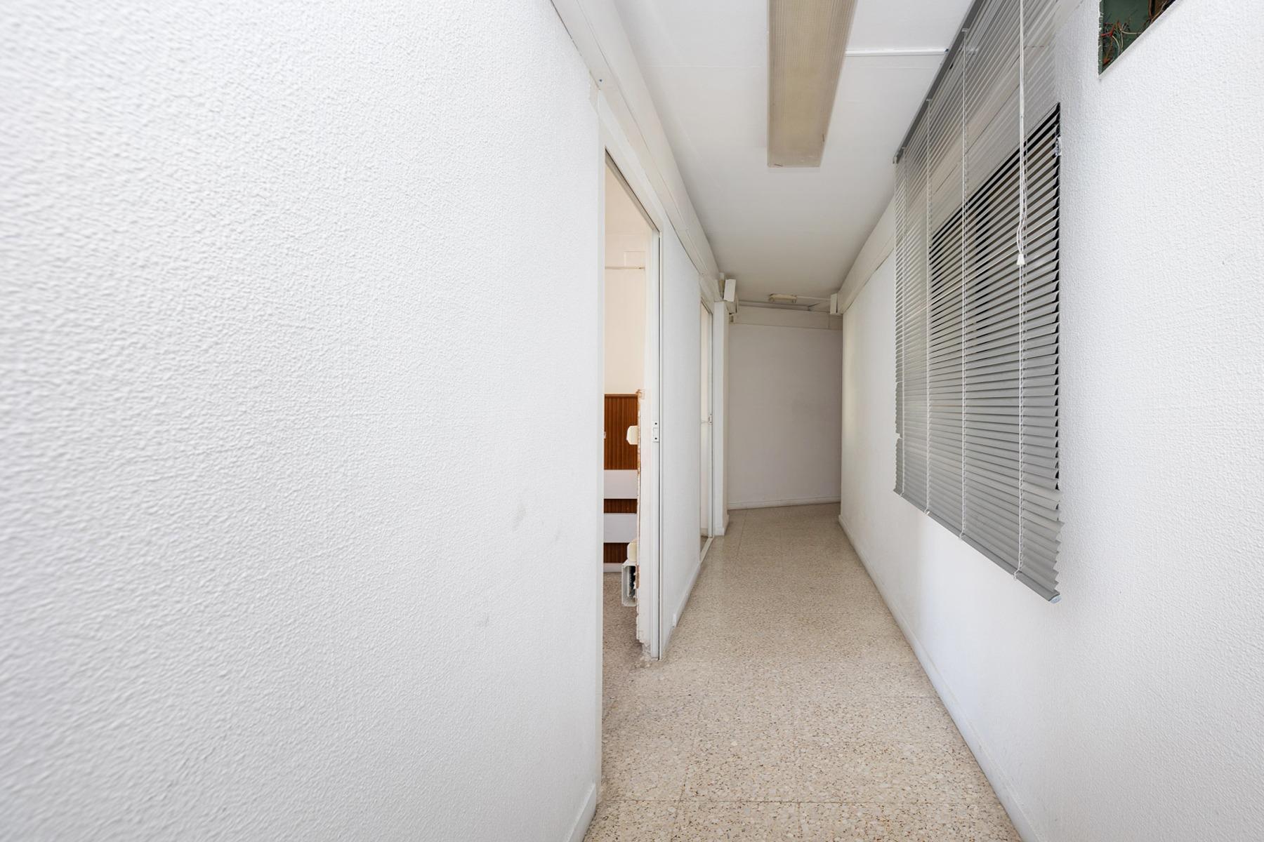 Piso 6 habitaciones 280m² en venta - Av. De Salobreña - foto 17