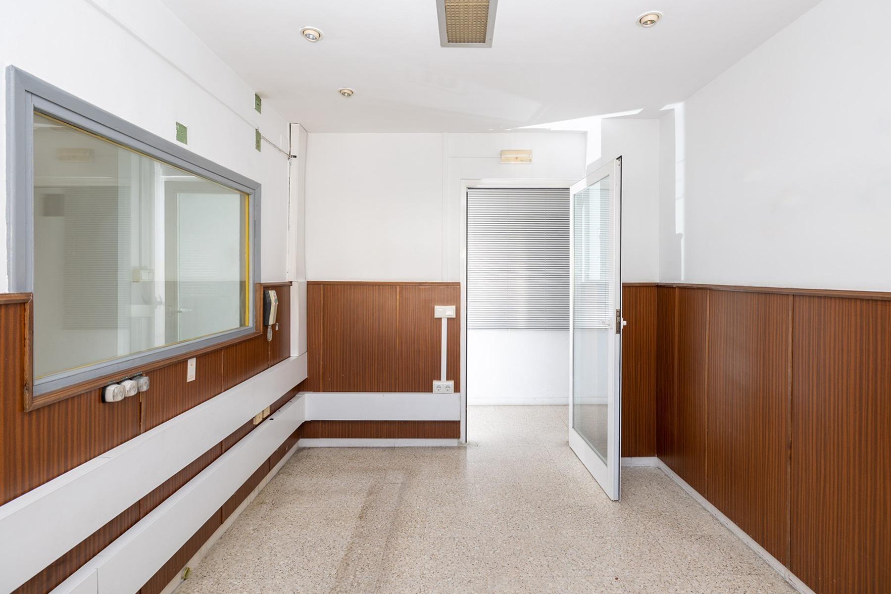 Piso 6 habitaciones 280m² en venta - Av. De Salobreña - foto 19
