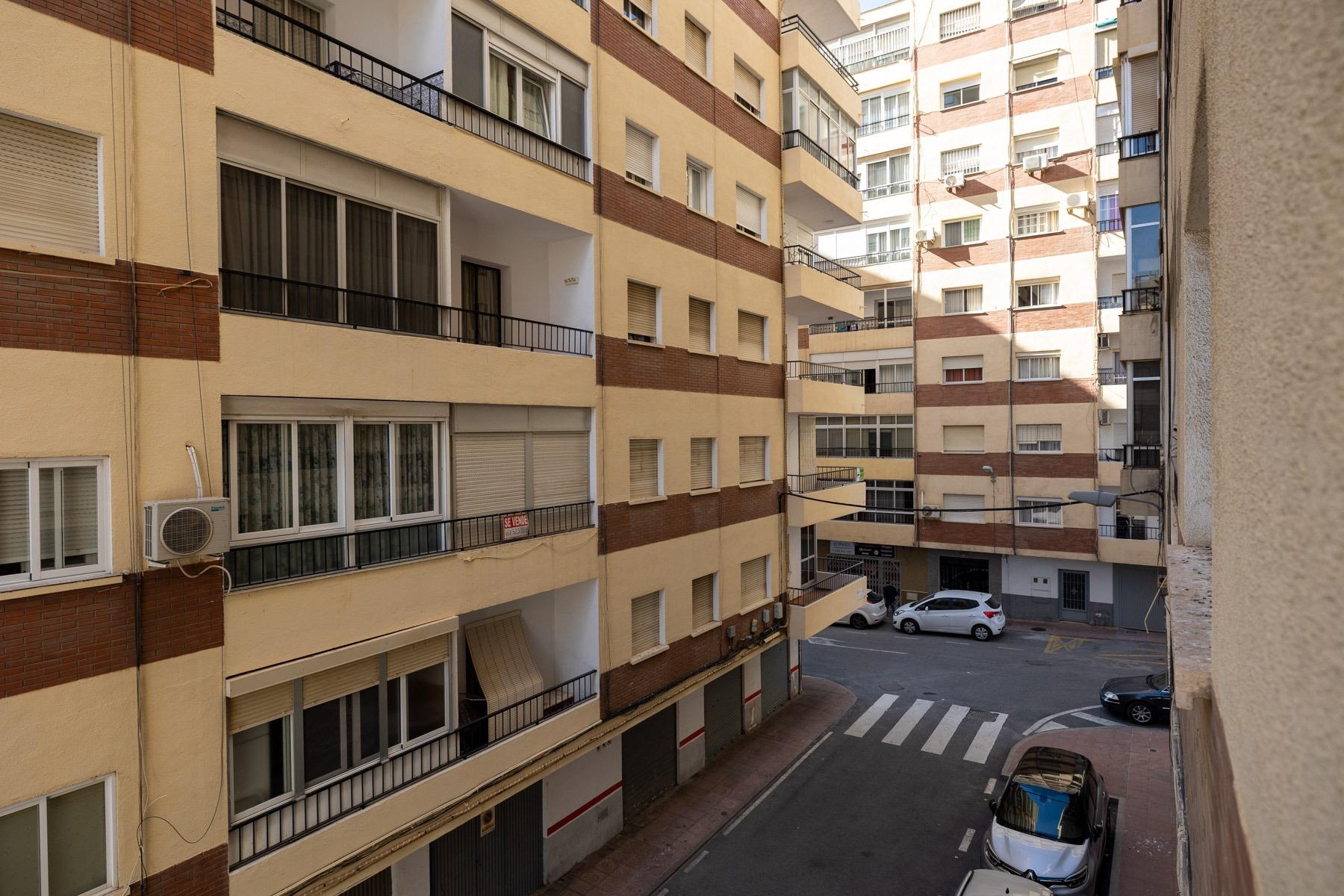 Piso 6 habitaciones 280m² en venta - Av. De Salobreña - foto 34