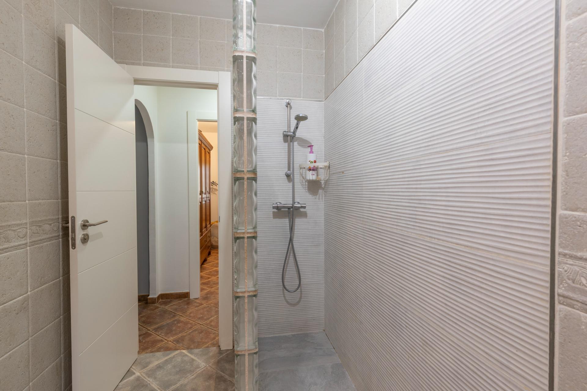 Chalet 3 habitaciones 240m² en venta - Los pinos - foto 16