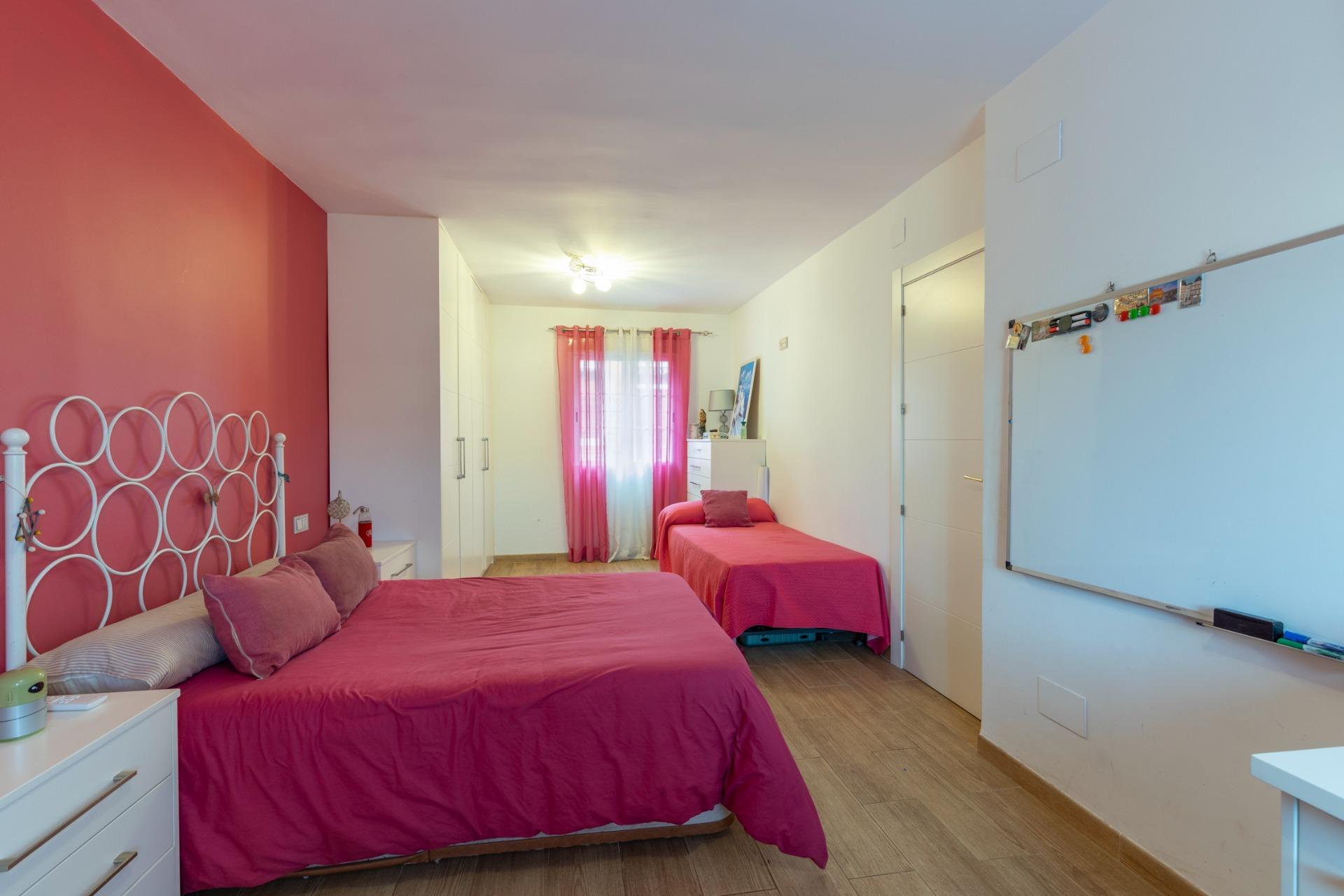 Chalet 3 habitaciones 240m² en venta - Los pinos - foto 18
