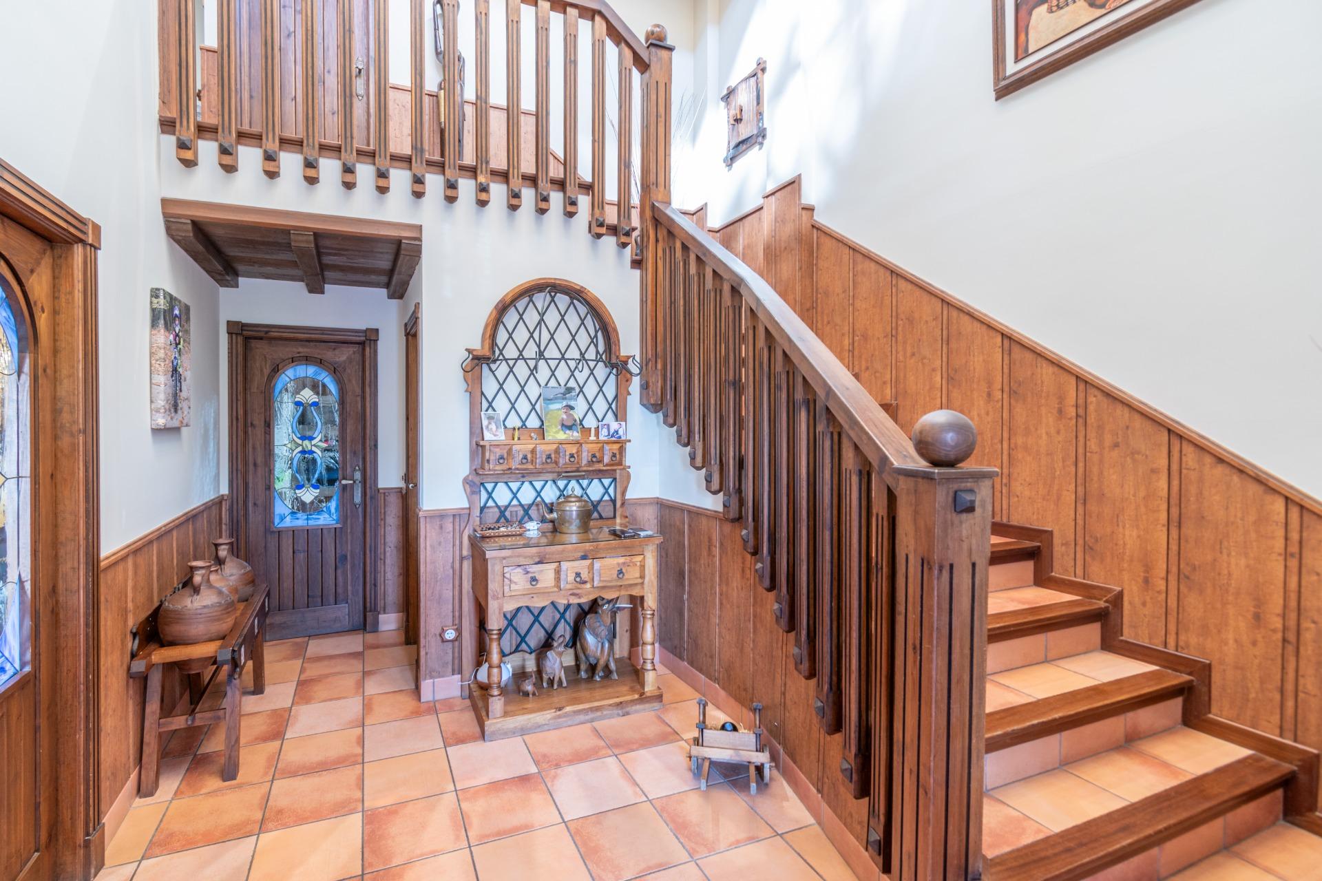 PRECIOSO CHALET EN CERRO DEL ORO-CENES DE LA VEGA - foto 29