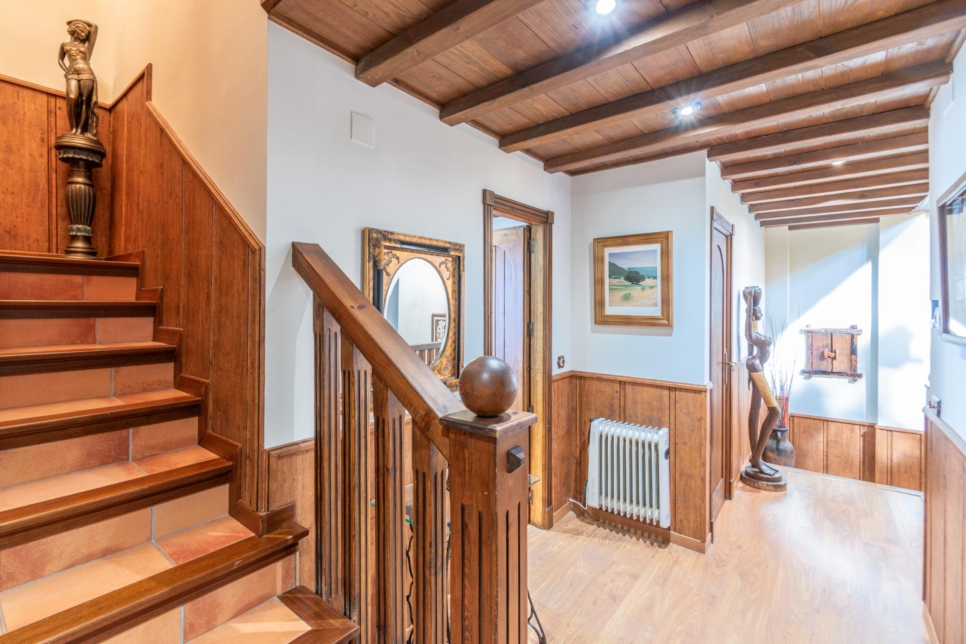 PRECIOSO CHALET EN CERRO DEL ORO-CENES DE LA VEGA - foto 39