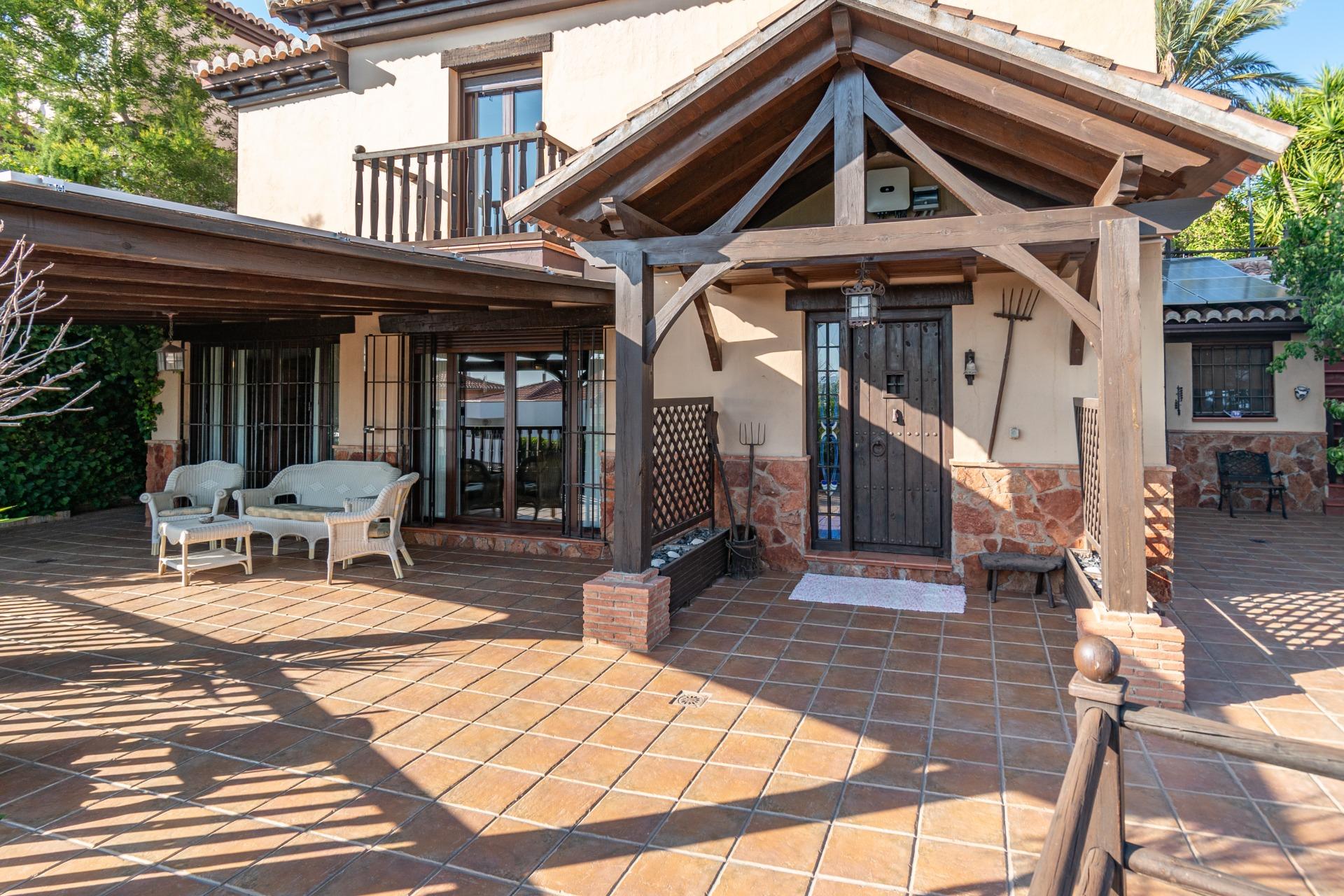 PRECIOSO CHALET EN CERRO DEL ORO-CENES DE LA VEGA - foto 8