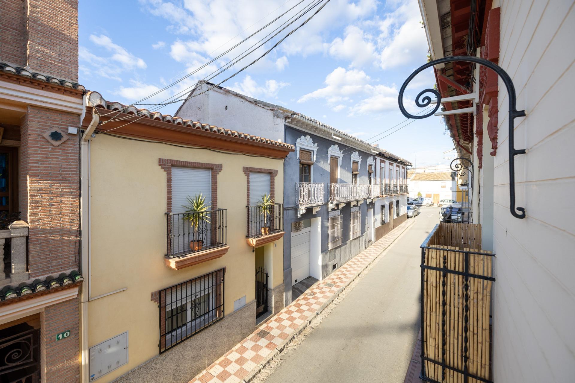IDEAL COMO INVERSION CASA EN EL CENTRO DE ALBOLOTE - foto 28