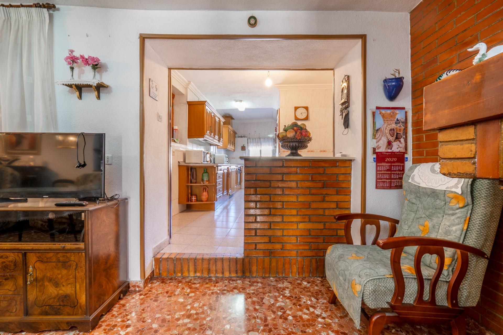 ¡Descubre tu nuevo hogar en benalúa de las villas! - foto 18