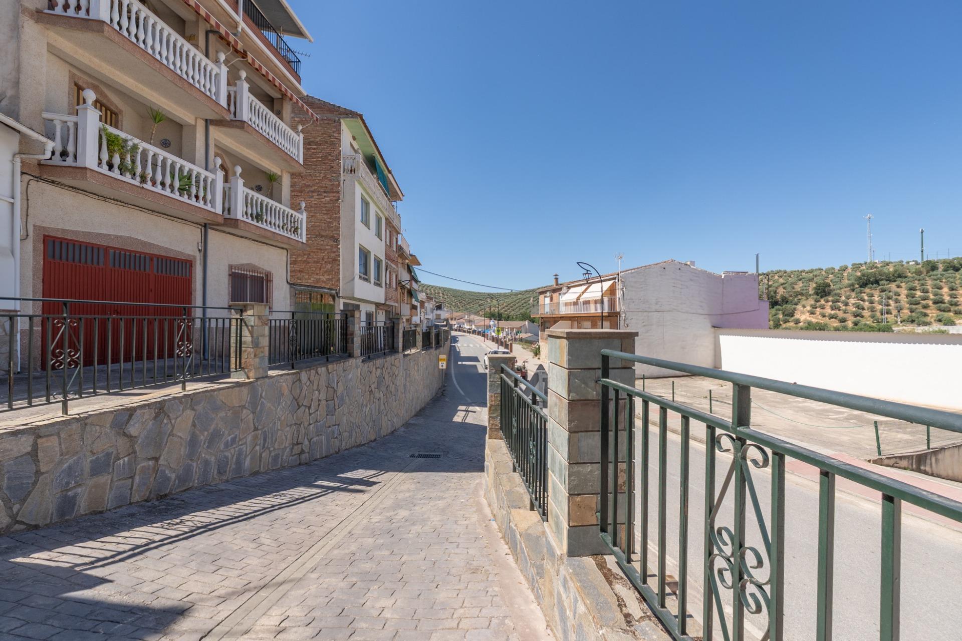 ¡Descubre tu nuevo hogar en benalúa de las villas! - foto 35