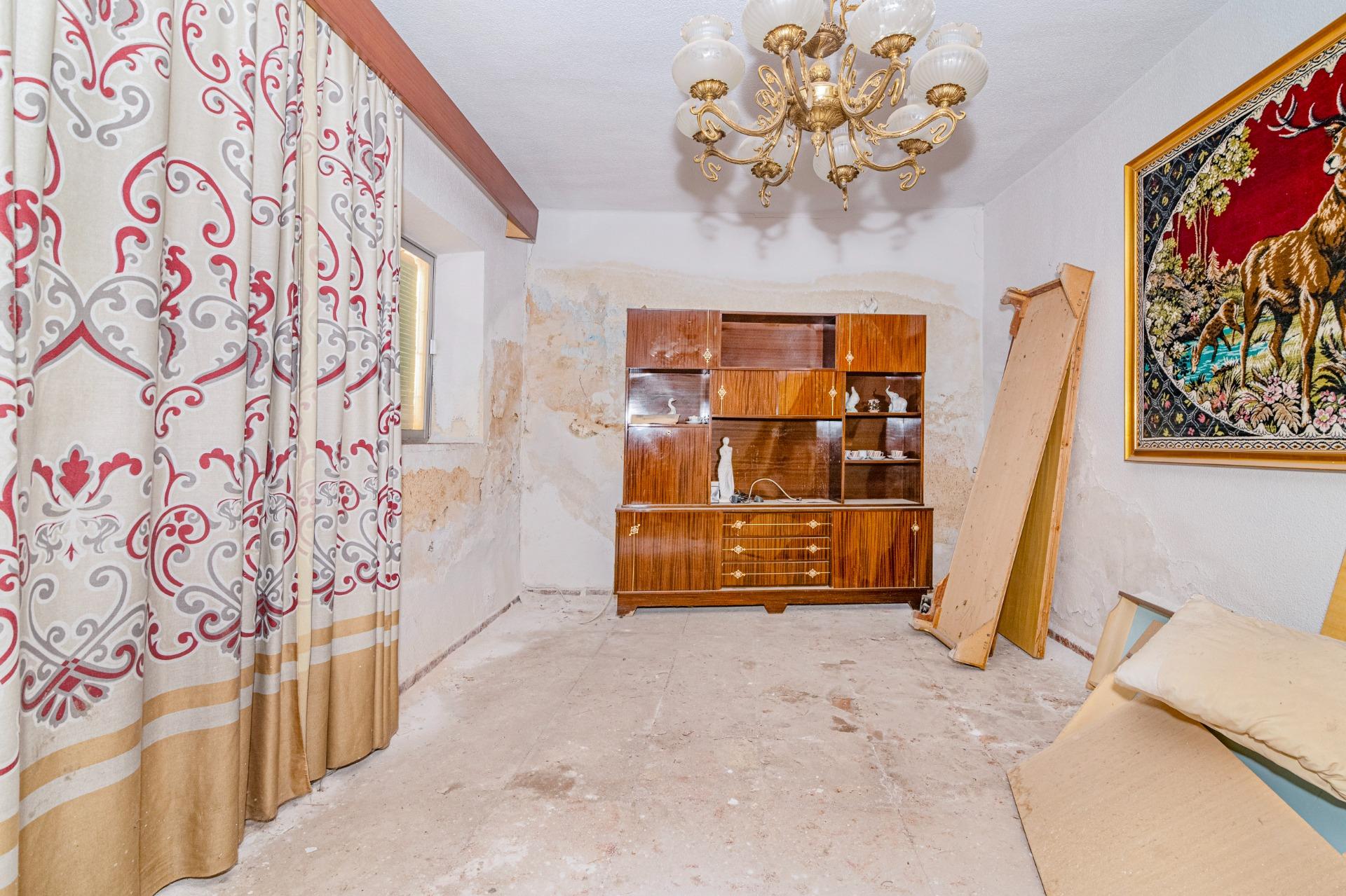 CASA PARA REFORMAR EN EL CENTRO DE LAS GABIAS!!!! - foto 2