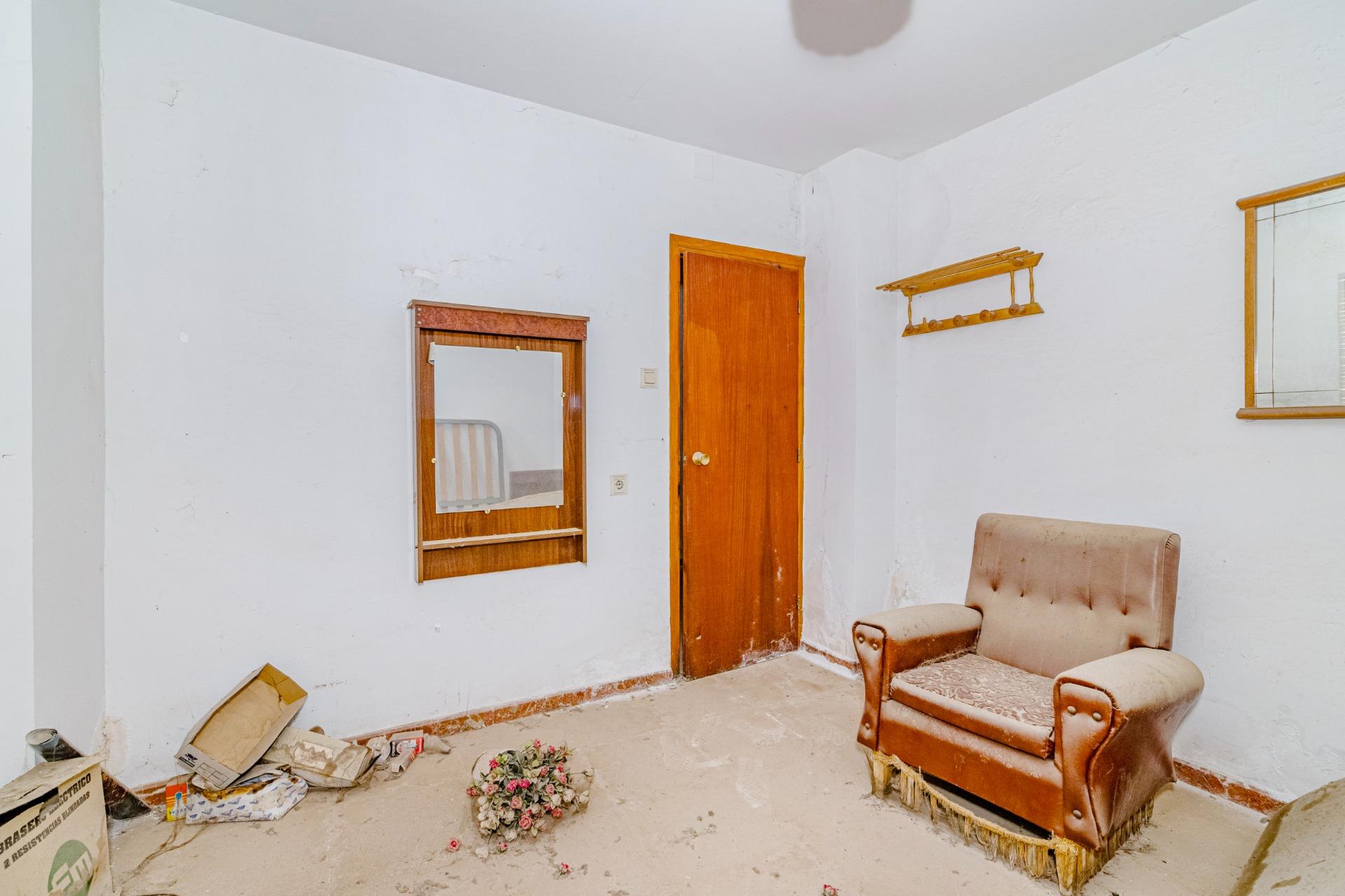 CASA PARA REFORMAR EN EL CENTRO DE LAS GABIAS!!!! - foto 12