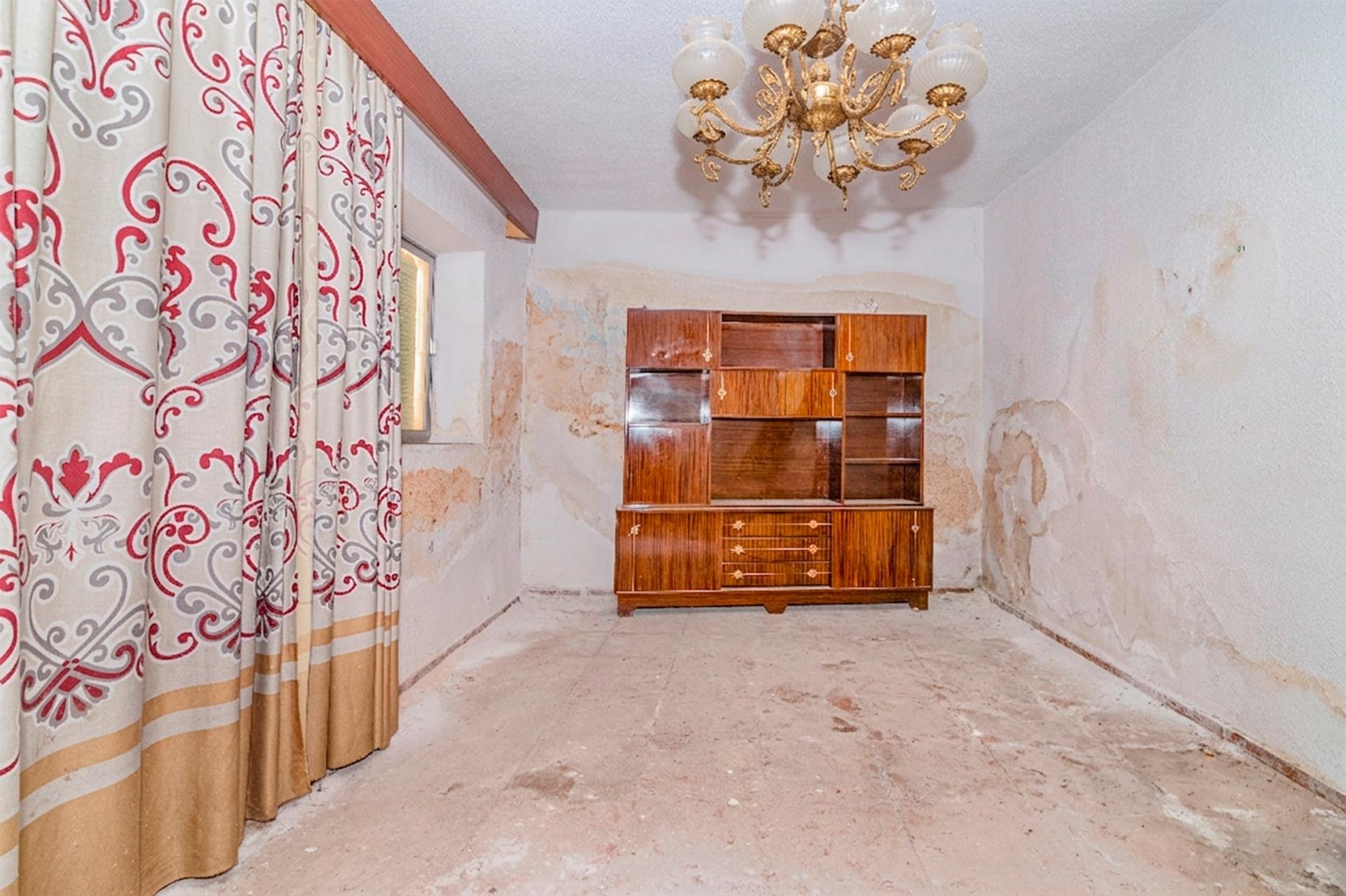 CASA PARA REFORMAR EN EL CENTRO DE LAS GABIAS!!!! - foto 3