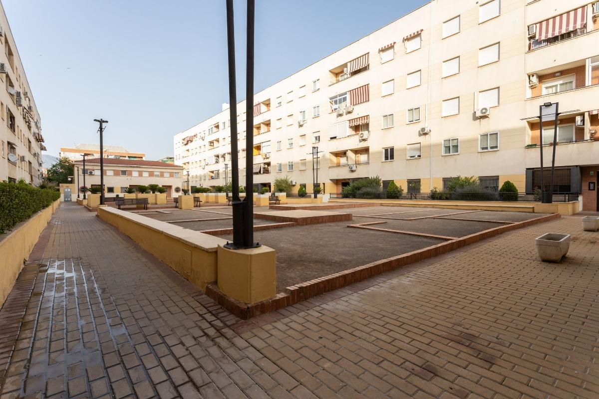 OPORTUNIDAD DE ADQUISICIÓN: VIVIENDA VPO CON INCIDENCIAS - foto 2