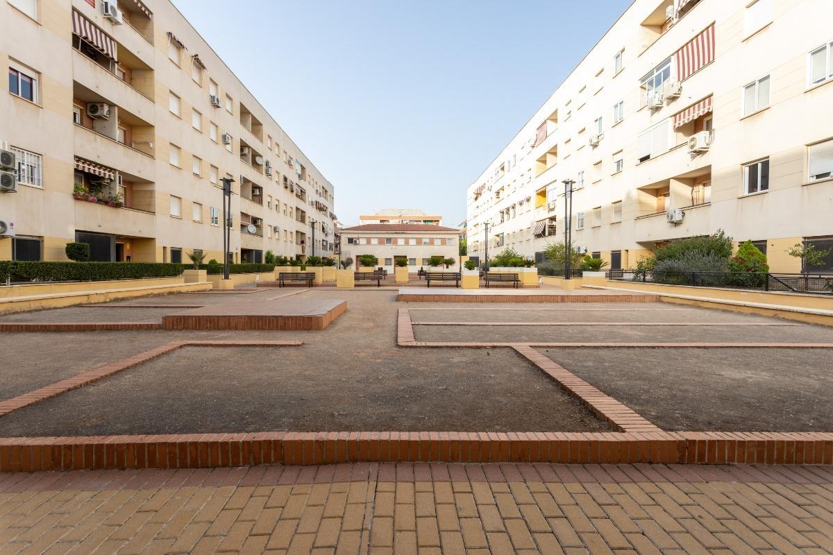 OPORTUNIDAD DE ADQUISICIÓN: VIVIENDA VPO CON INCIDENCIAS - foto 3