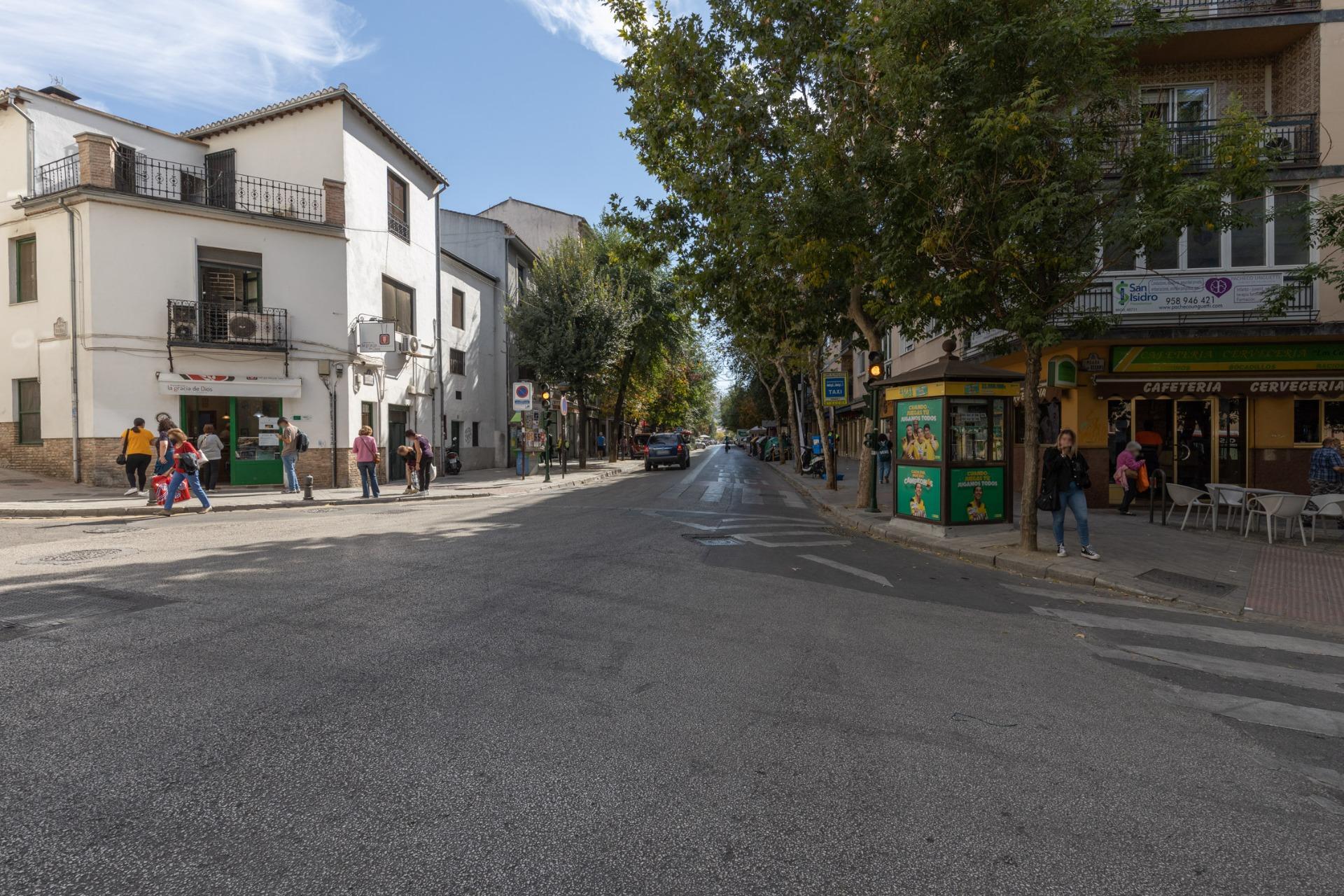 OPORTUNIDAD DE VENTA DE PISO EN ZONA ANCHA DE CAPUCHINOS - foto 29