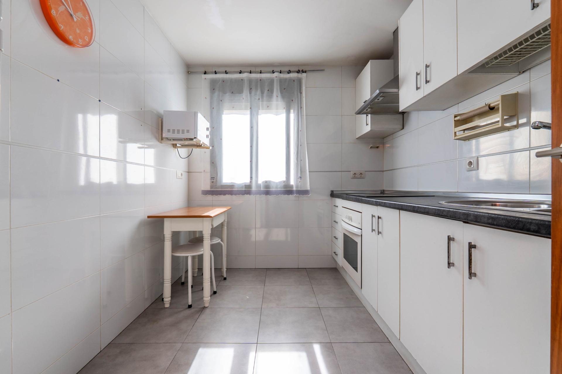 VENTA DE PISO JUNTO AL METRO DE CHURRIANA DE LA VEGA - foto 7